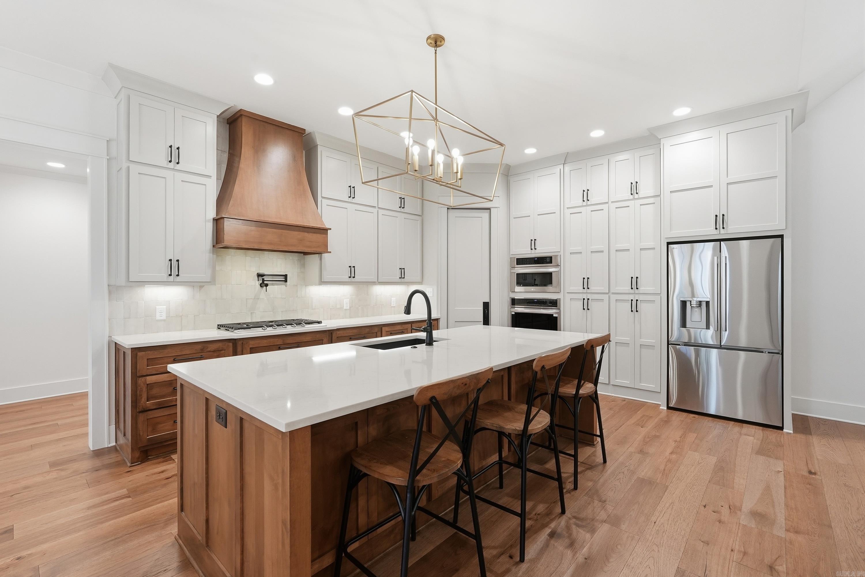 2940 Orchard View  Conway, AR