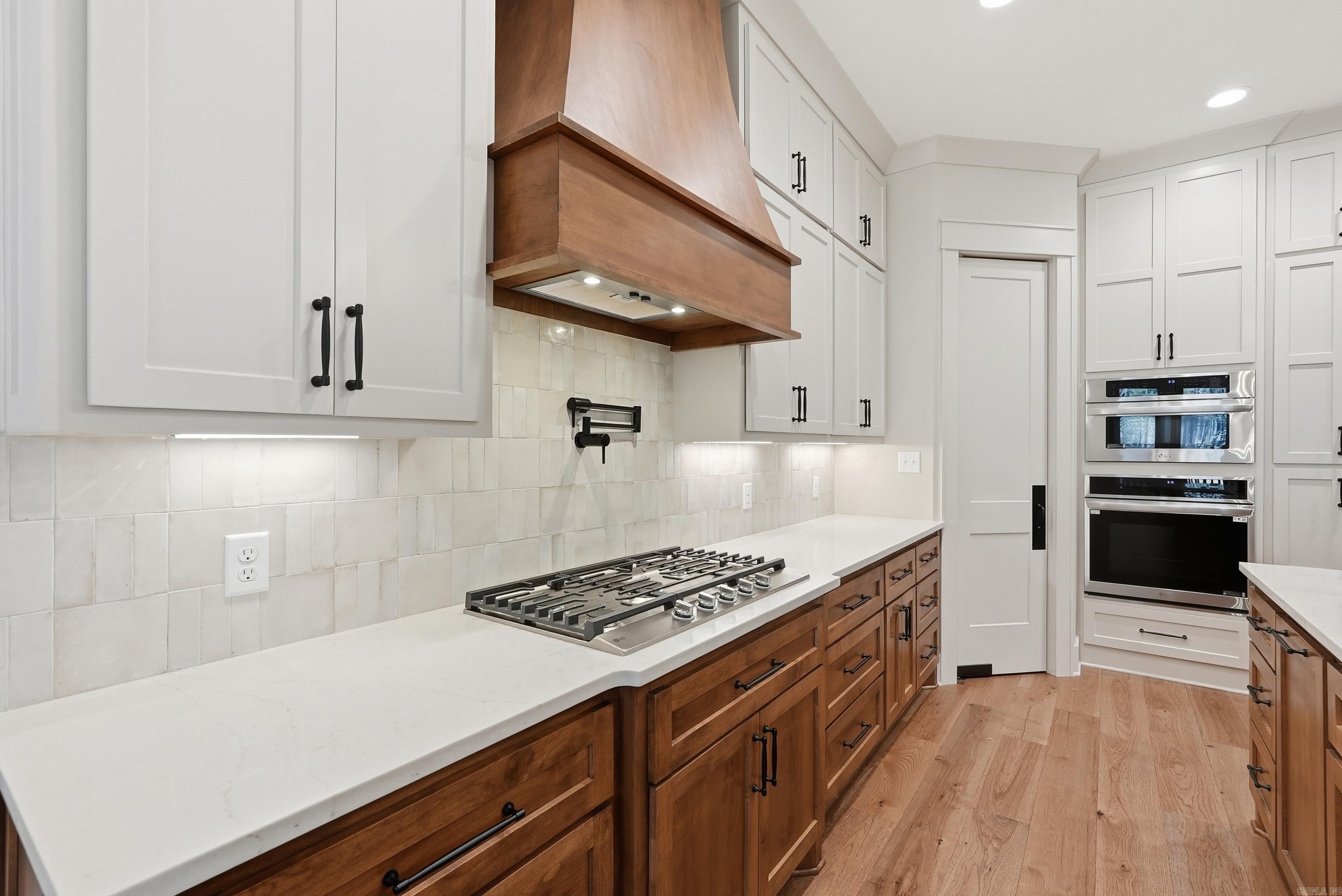 2940 Orchard View  Conway, AR