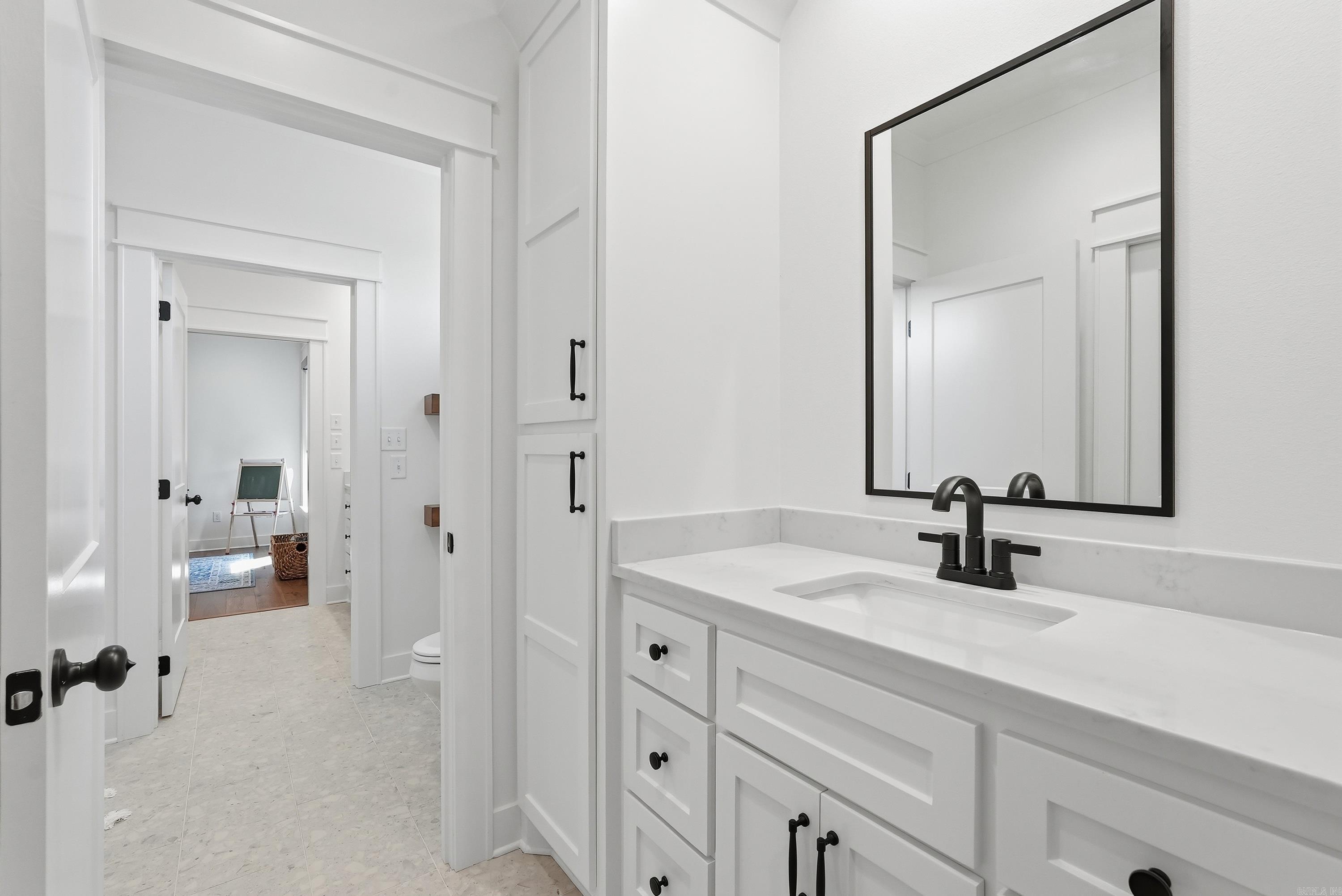 2940 Orchard View  Conway, AR