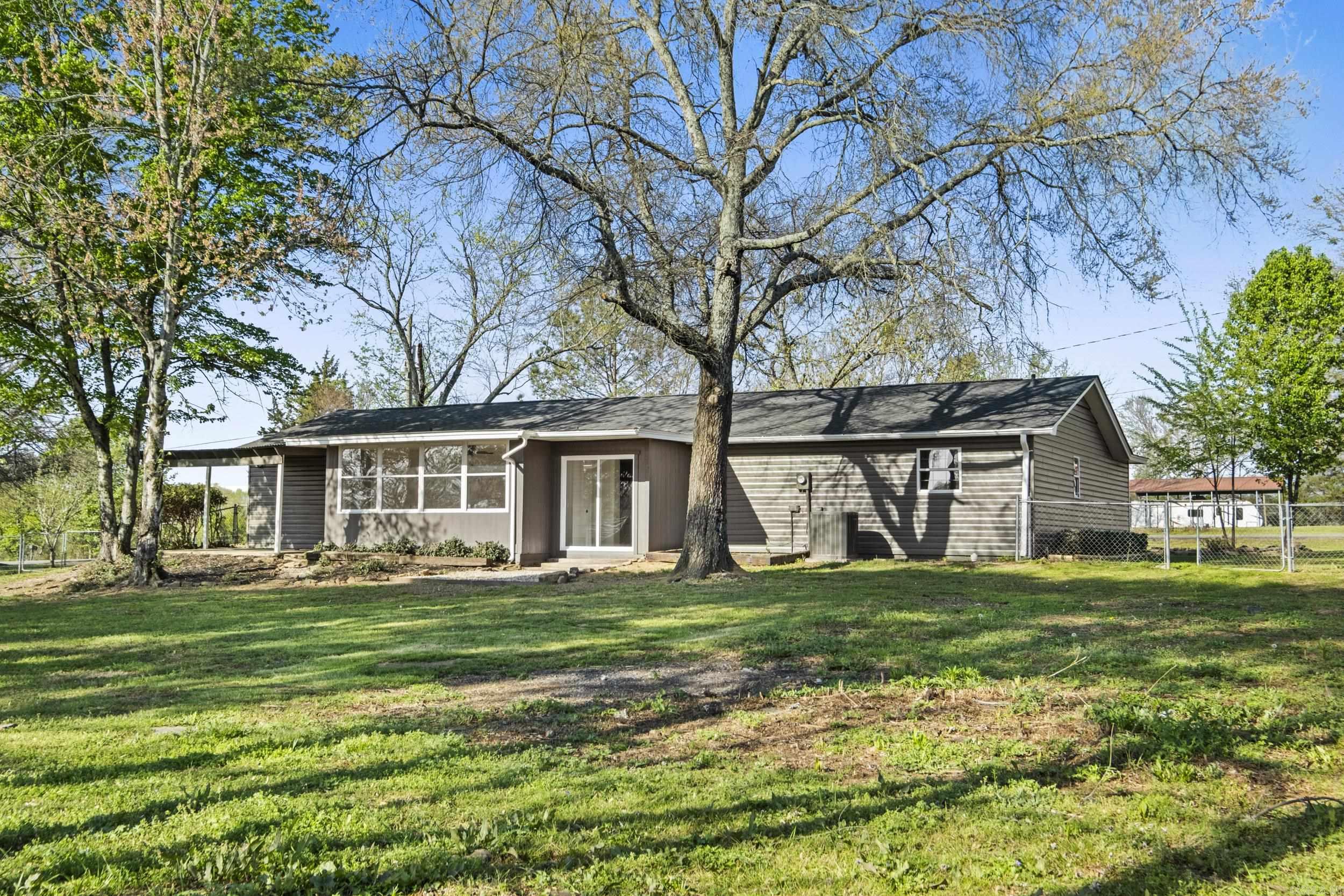 5 Kirby  Greenbrier, AR
