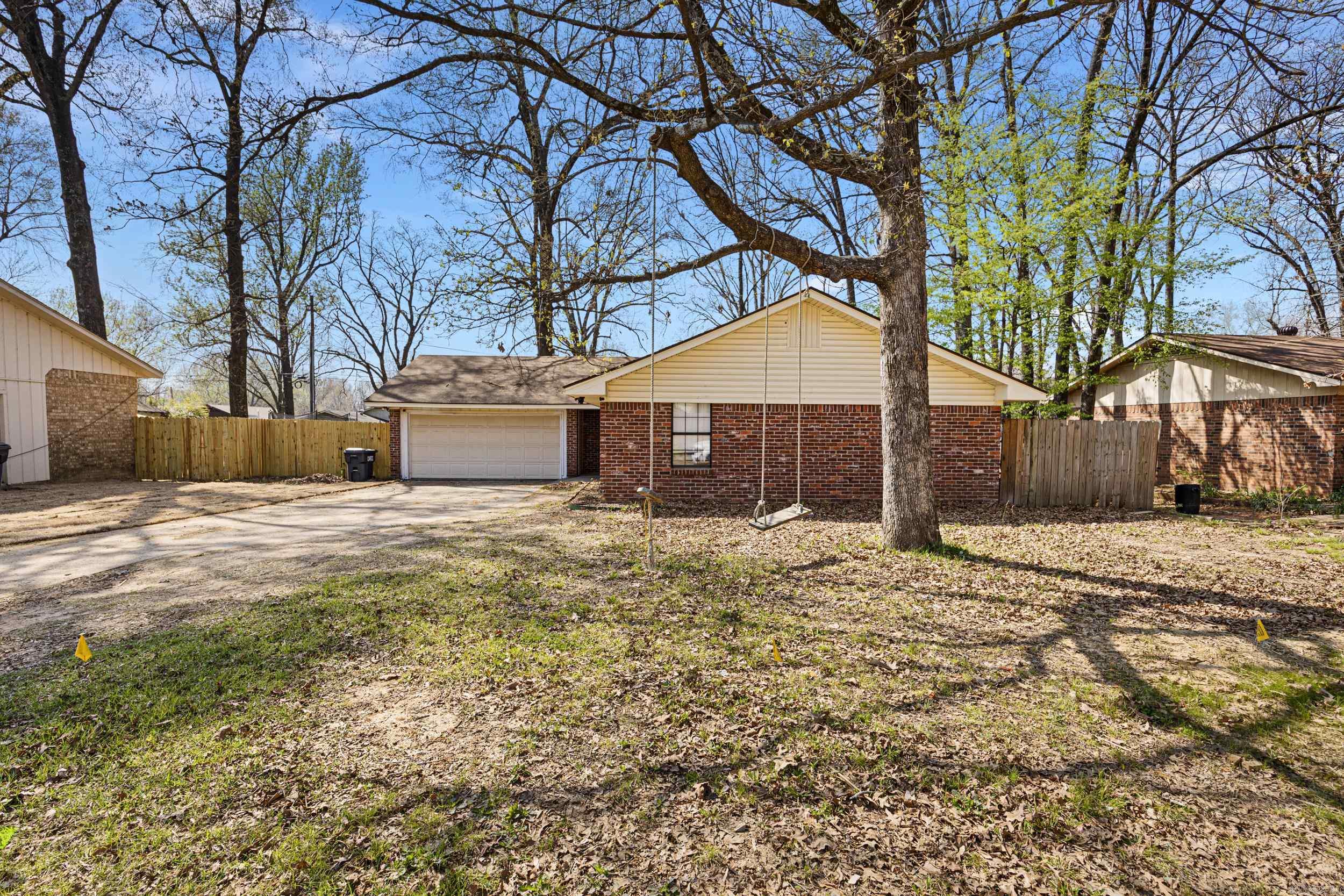 1206 S Utica  Russellville, AR
