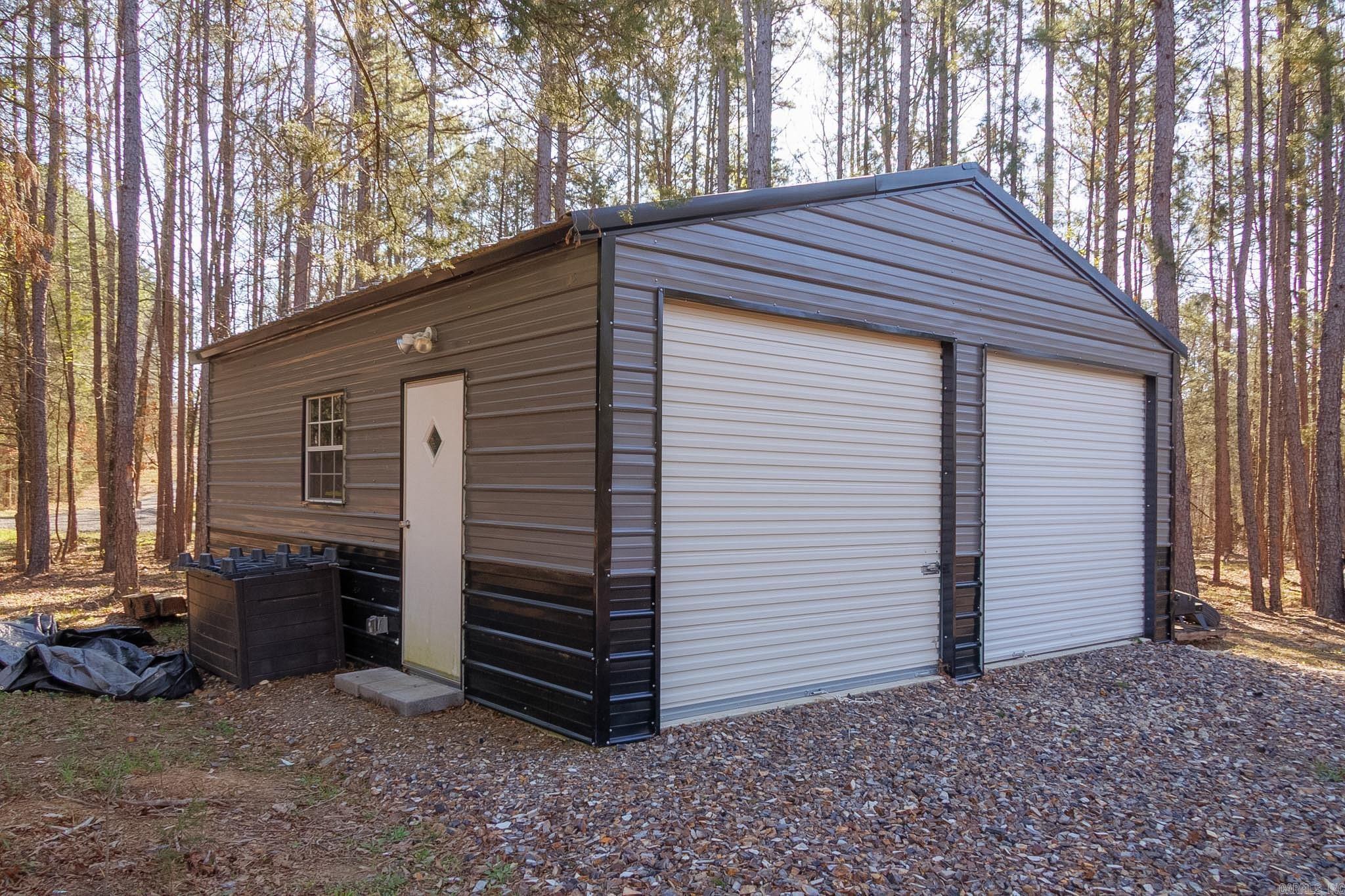 121 Neva Lane  Pine Ridge, AR