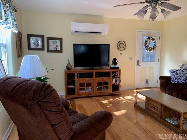 121 Neva Lane  Pine Ridge, AR