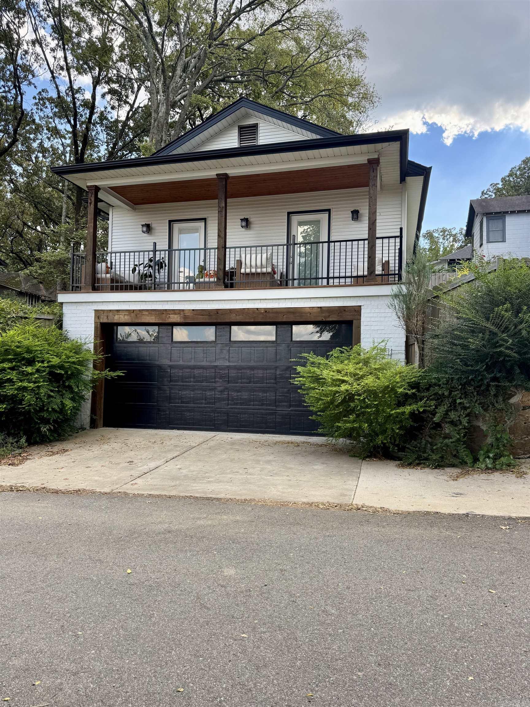 921 Midland  Little Rock, AR