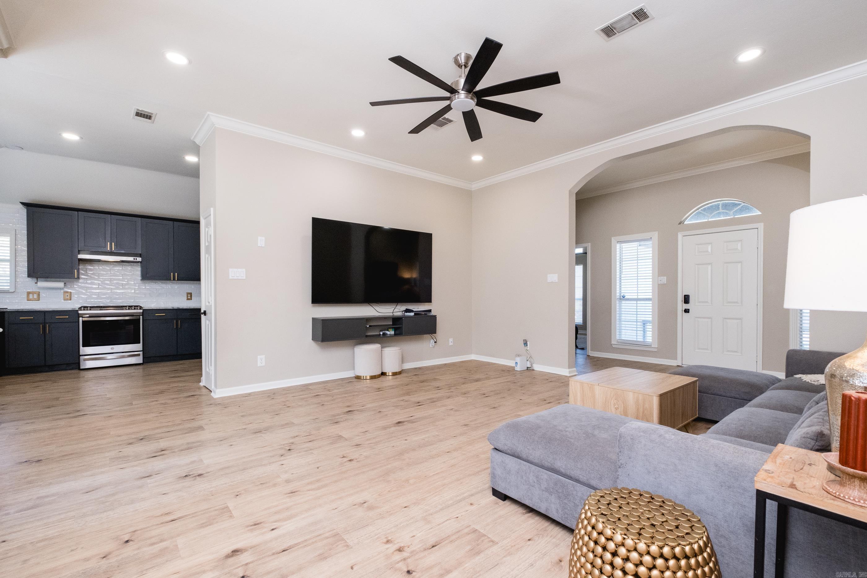 2 Green Oaks Cove  Maumelle, AR