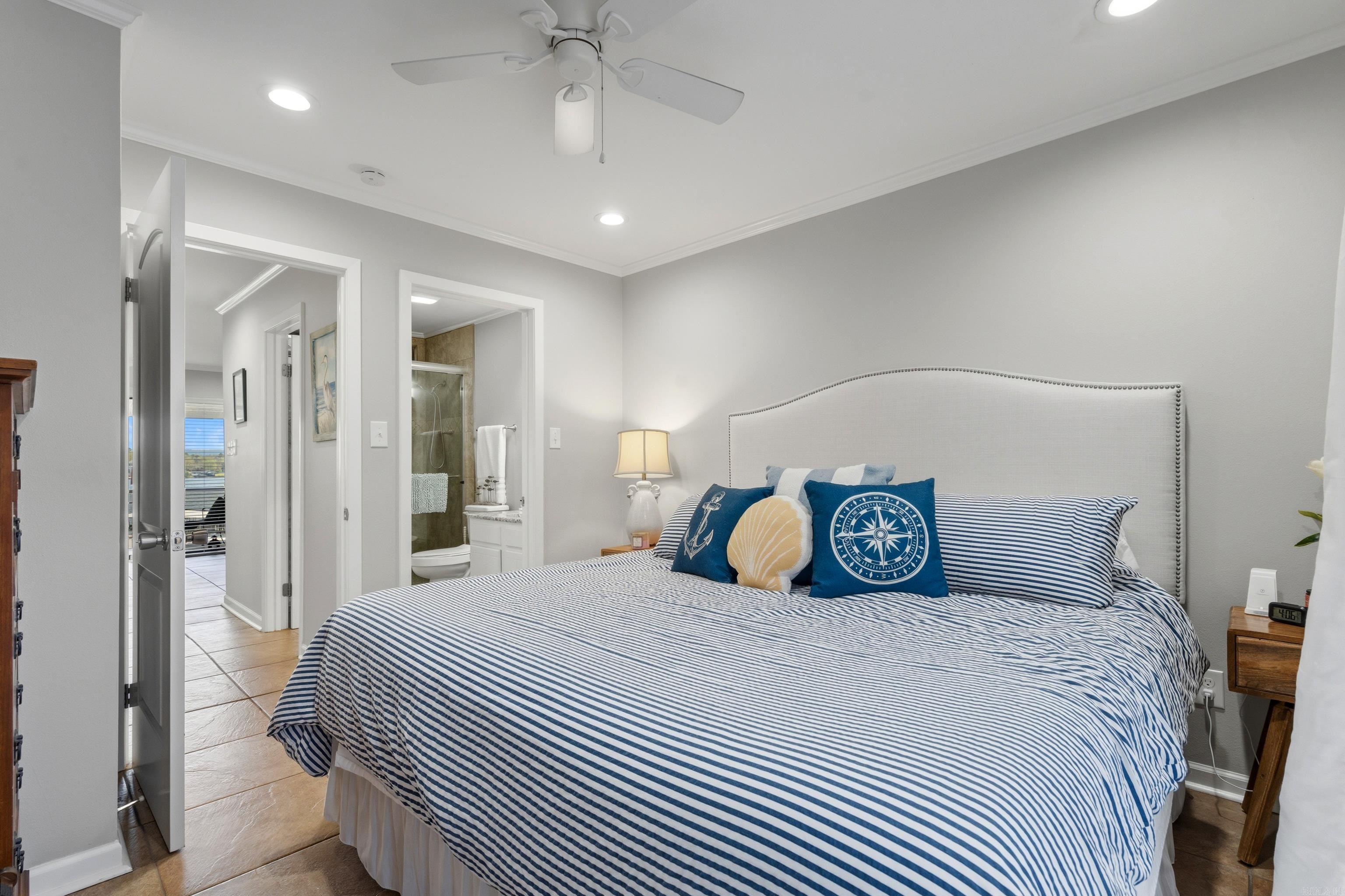 270 Lake Hamilton  Hot Springs, AR