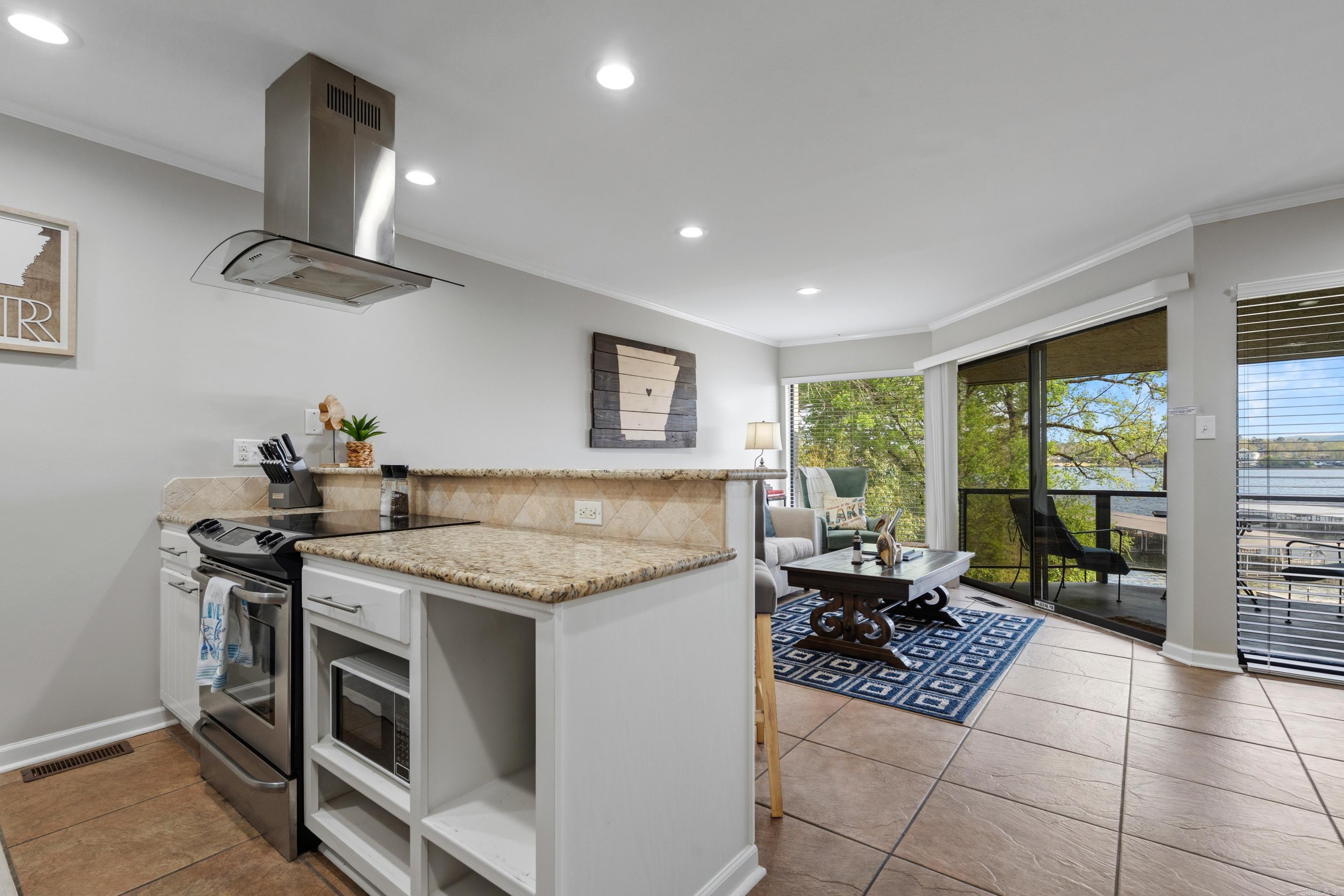 270 Lake Hamilton  Hot Springs, AR