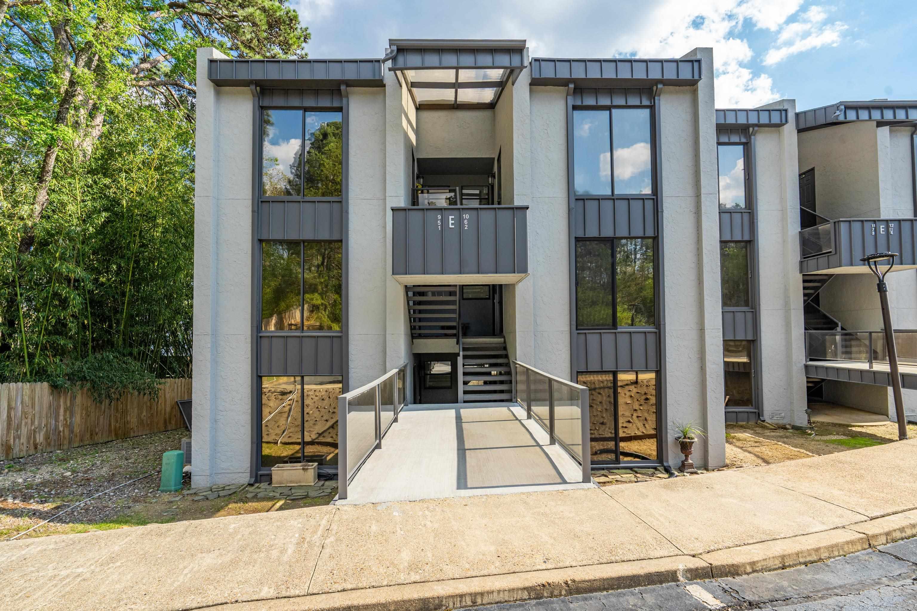 270 Lake Hamilton  Hot Springs, AR