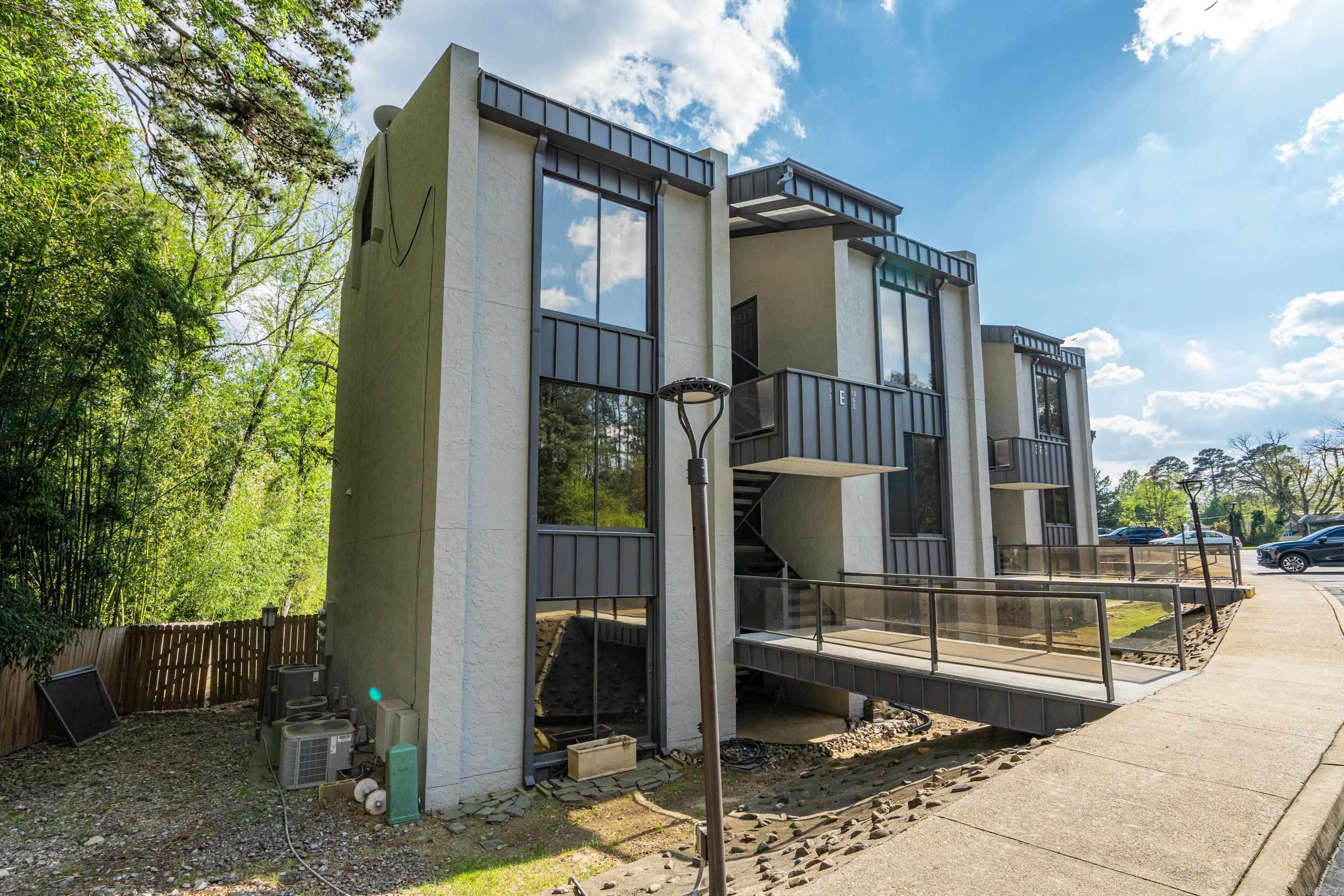 270 Lake Hamilton  Hot Springs, AR