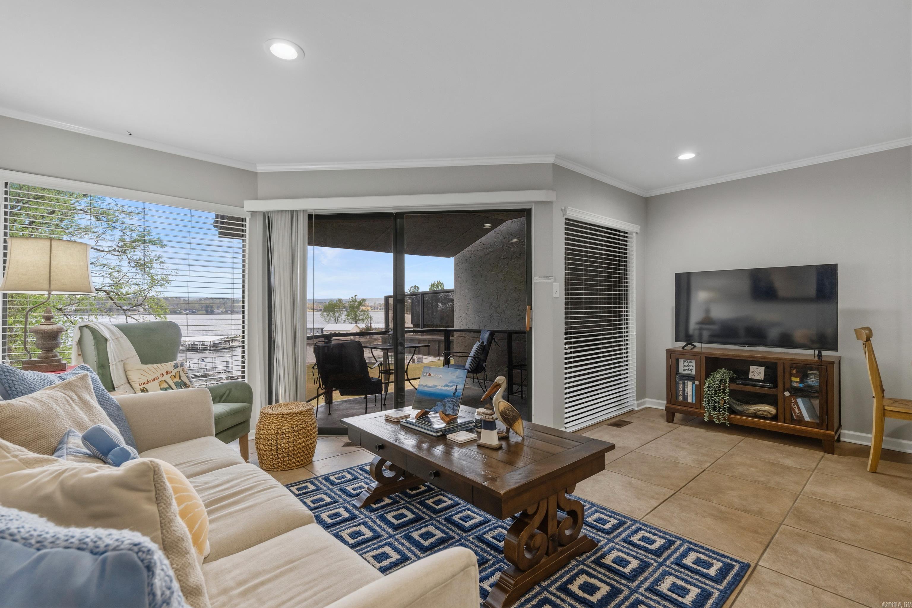 270 Lake Hamilton  Hot Springs, AR