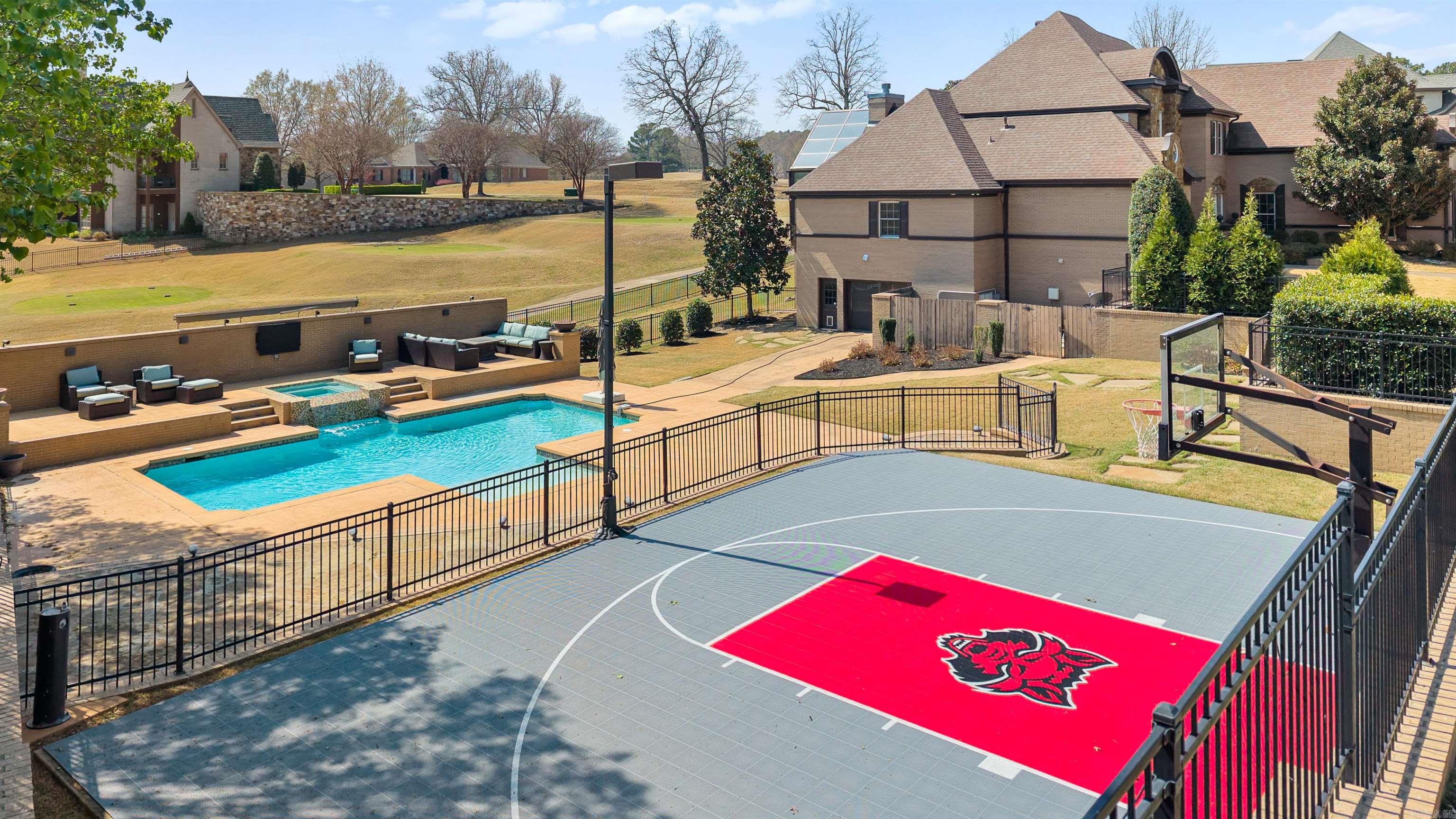 3625 Riviera  Jonesboro, AR