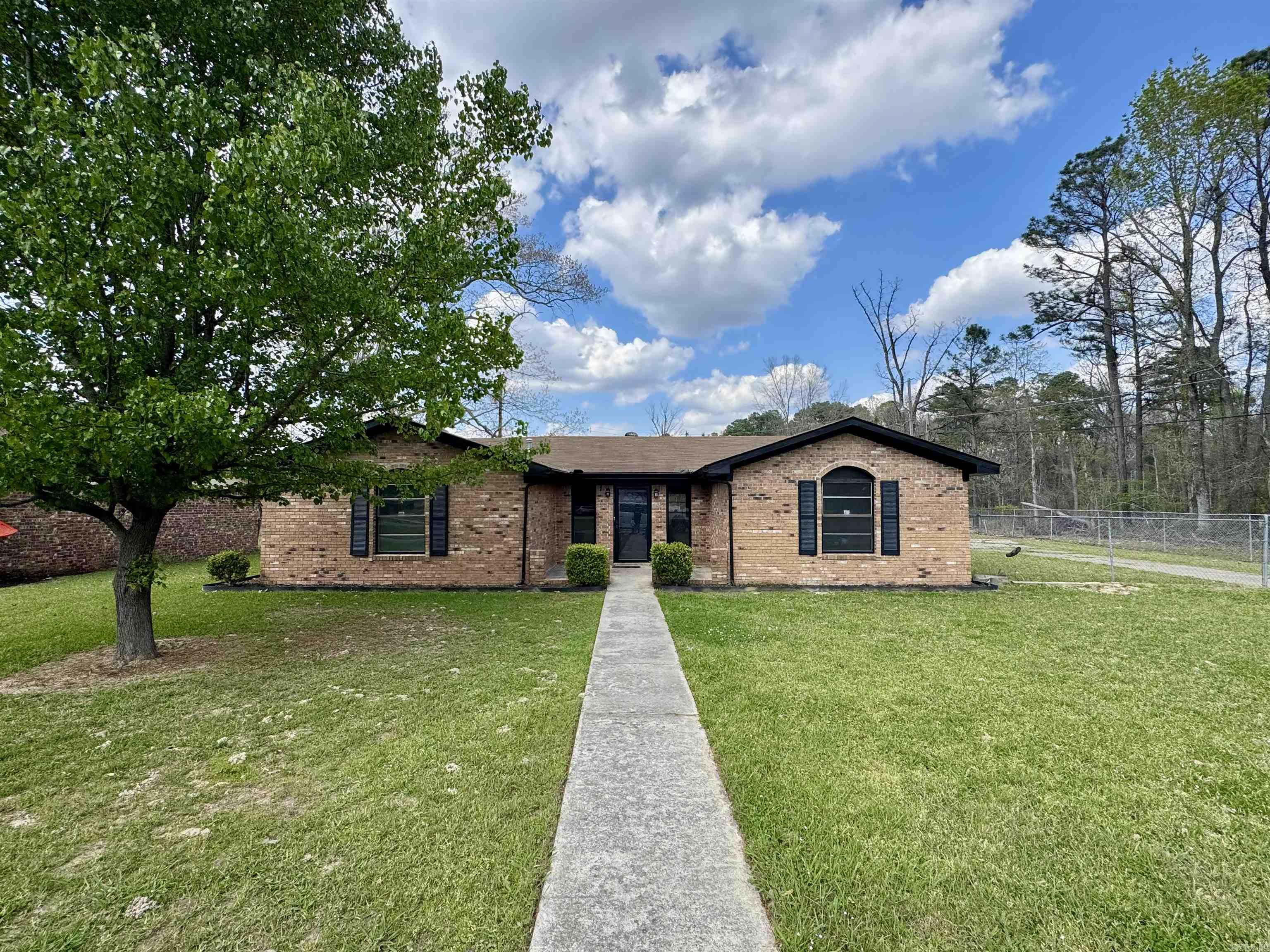 5923 Davis  Pine Bluff, AR