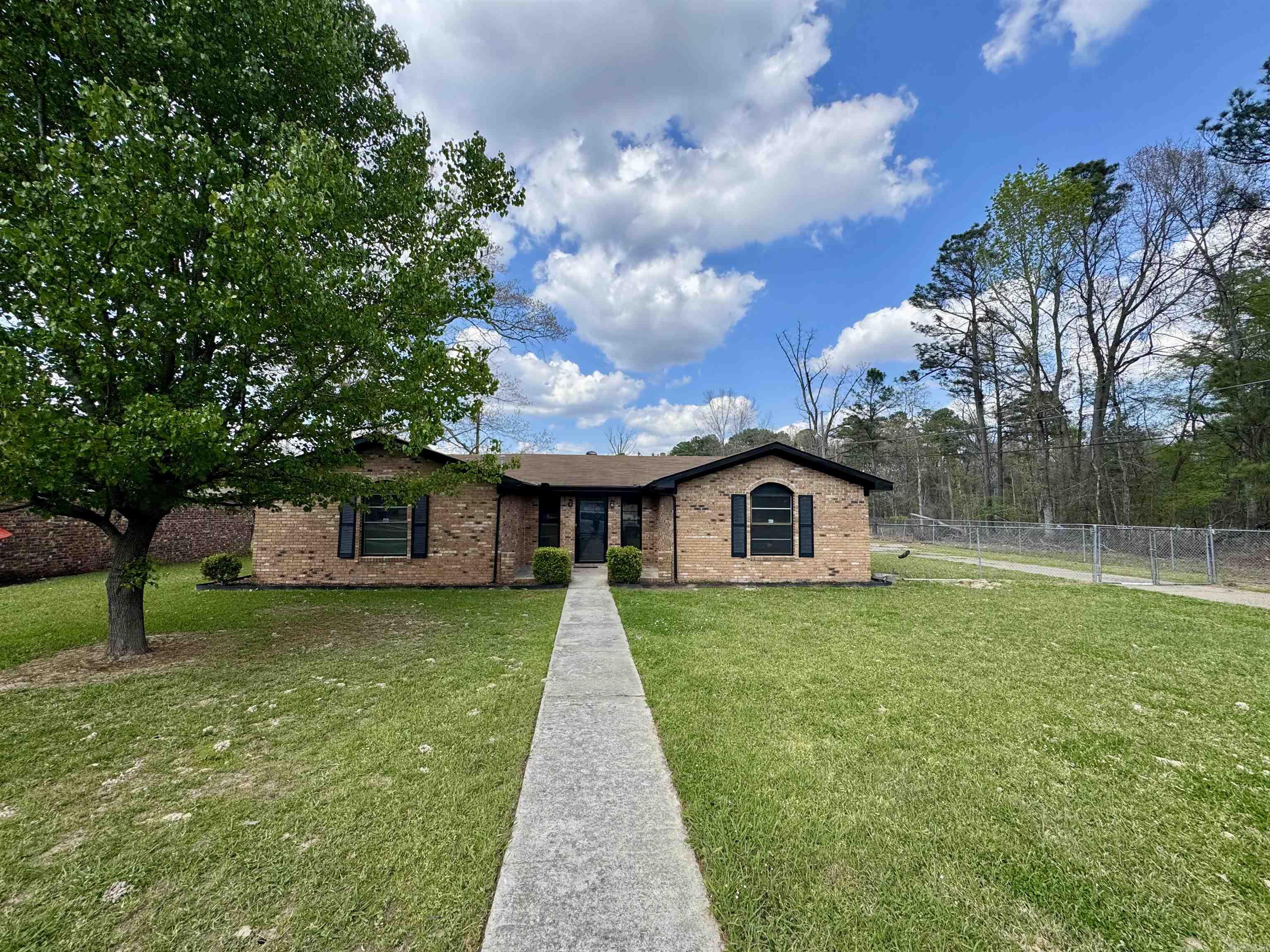 5923 Davis  Pine Bluff, AR