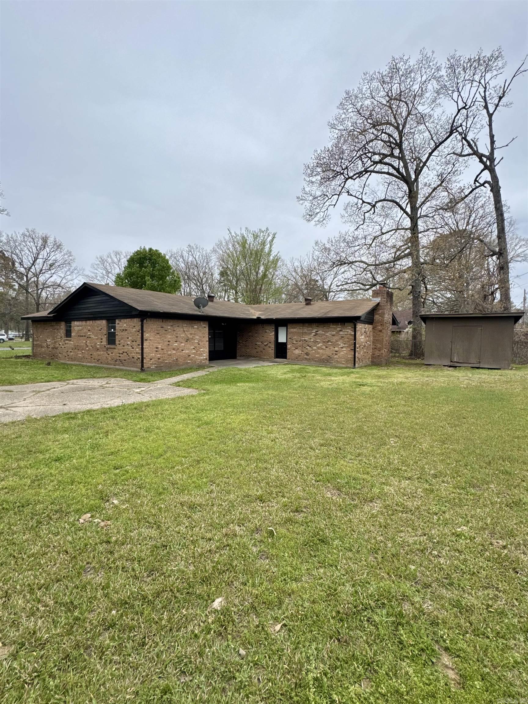 5923 Davis  Pine Bluff, AR