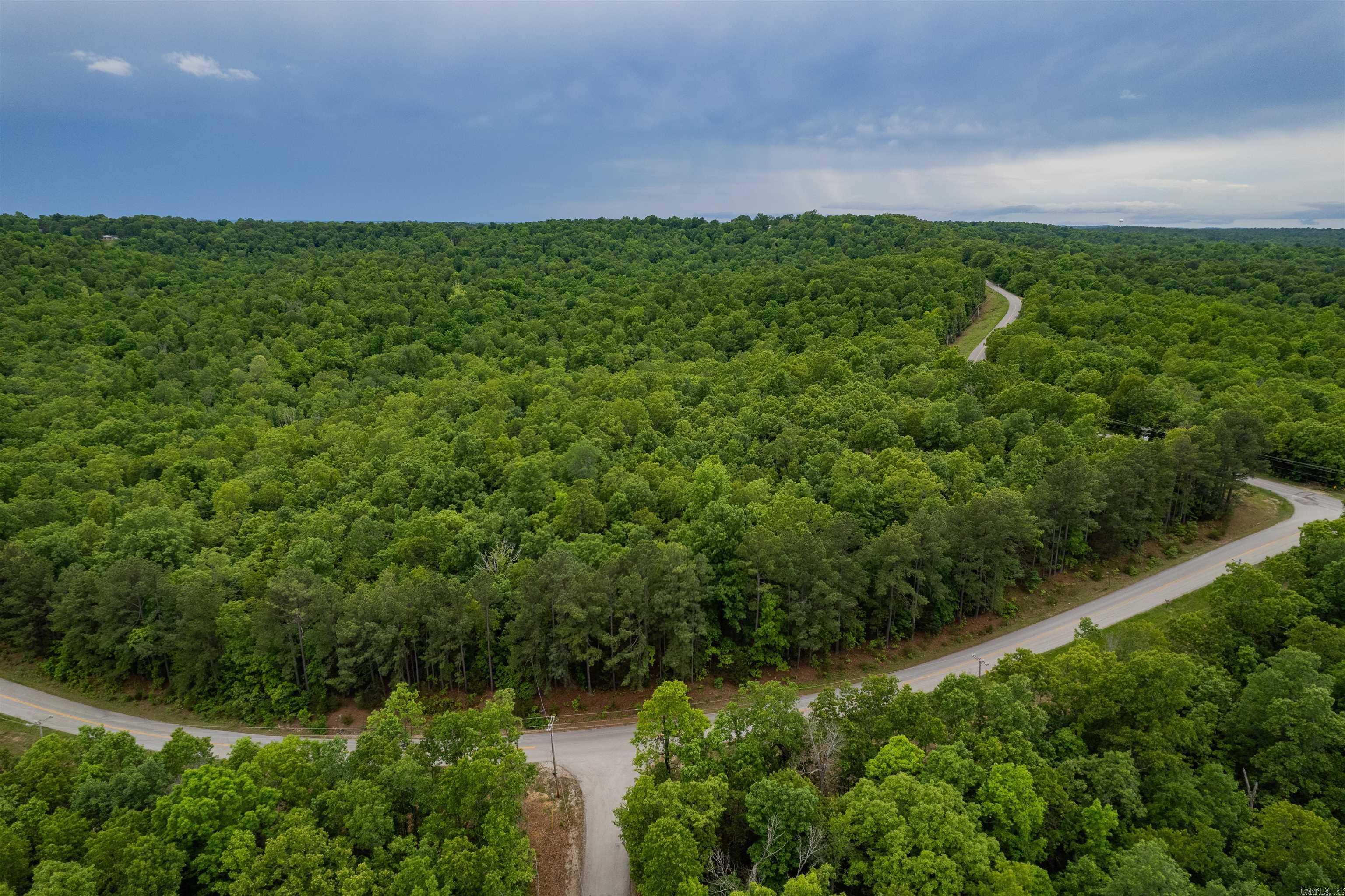 1730 Onaga  Hardy, AR