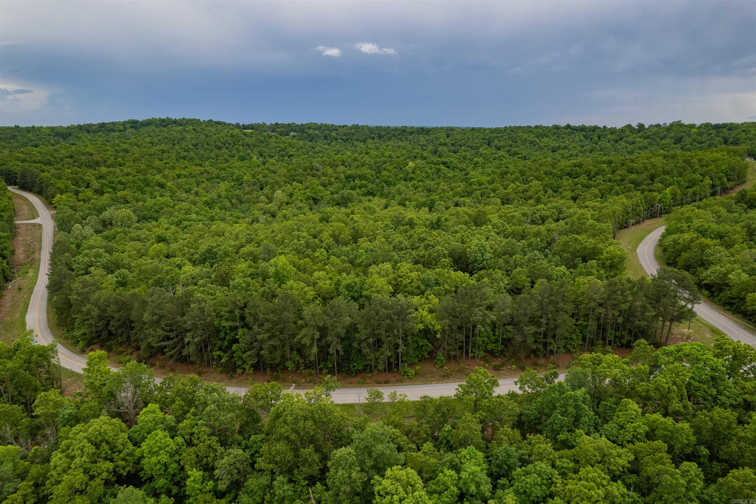 1730 Onaga  Hardy, AR