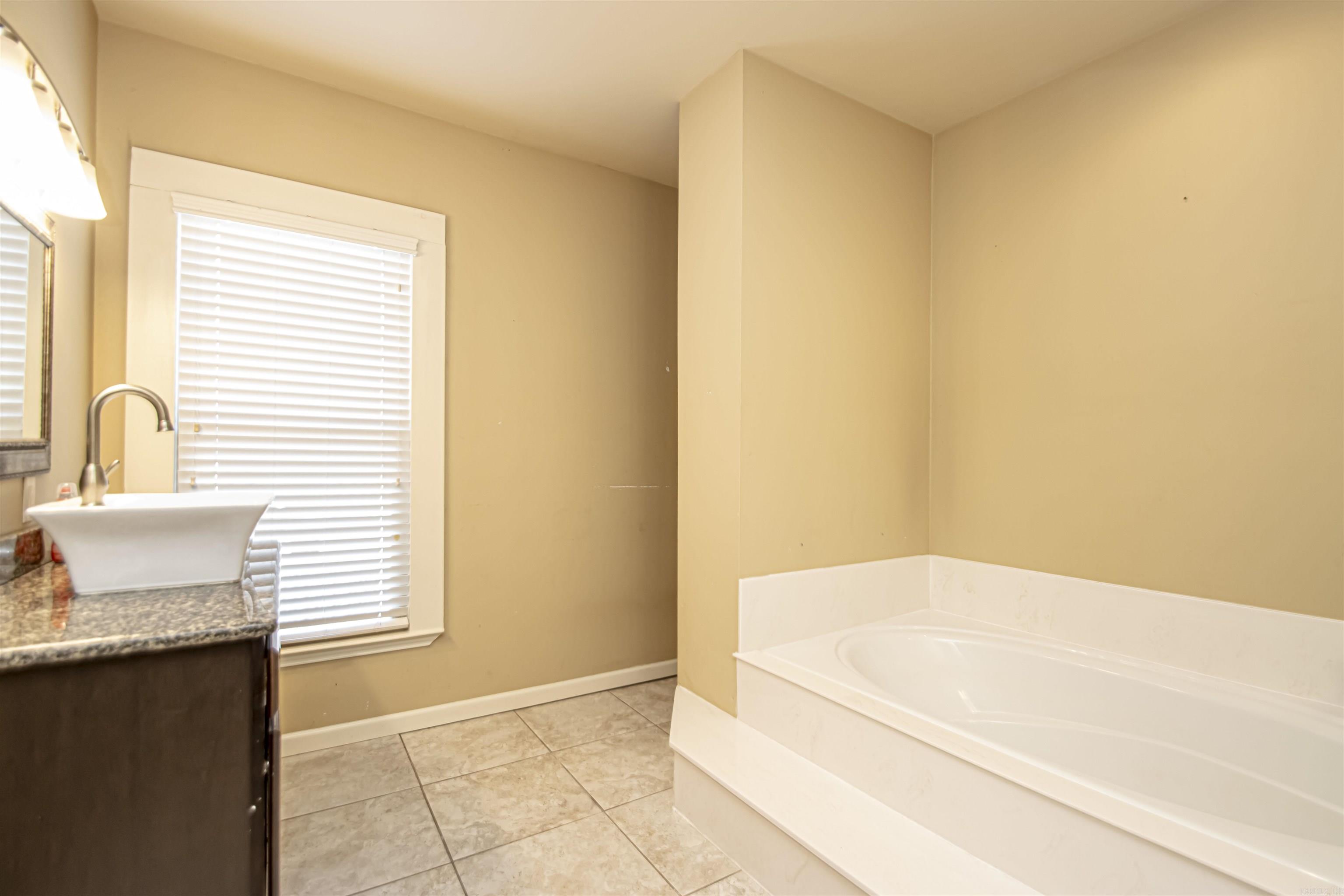 1201 W 35th  Little Rock, AR