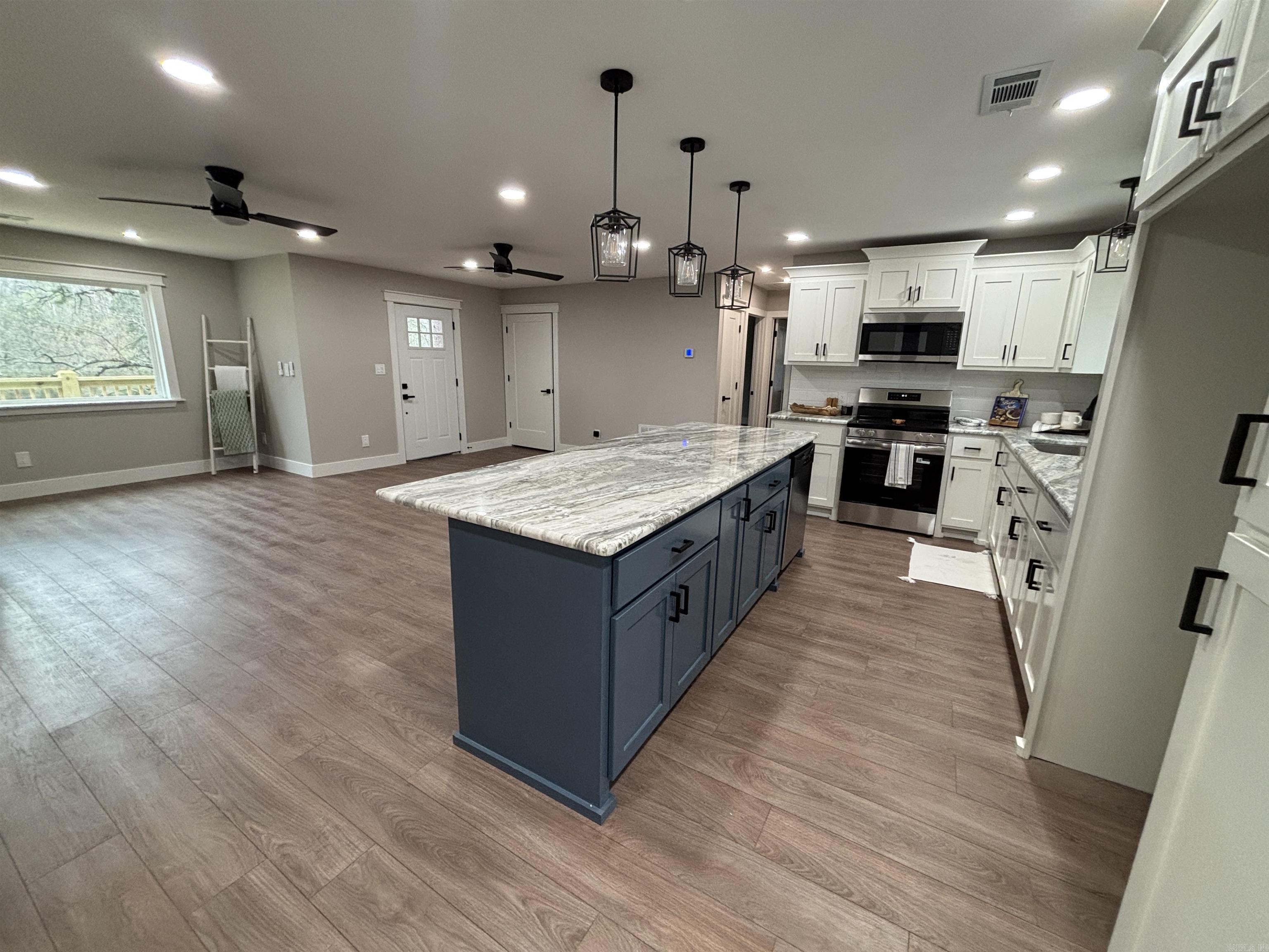 6226 Hwy 298  Benton, AR