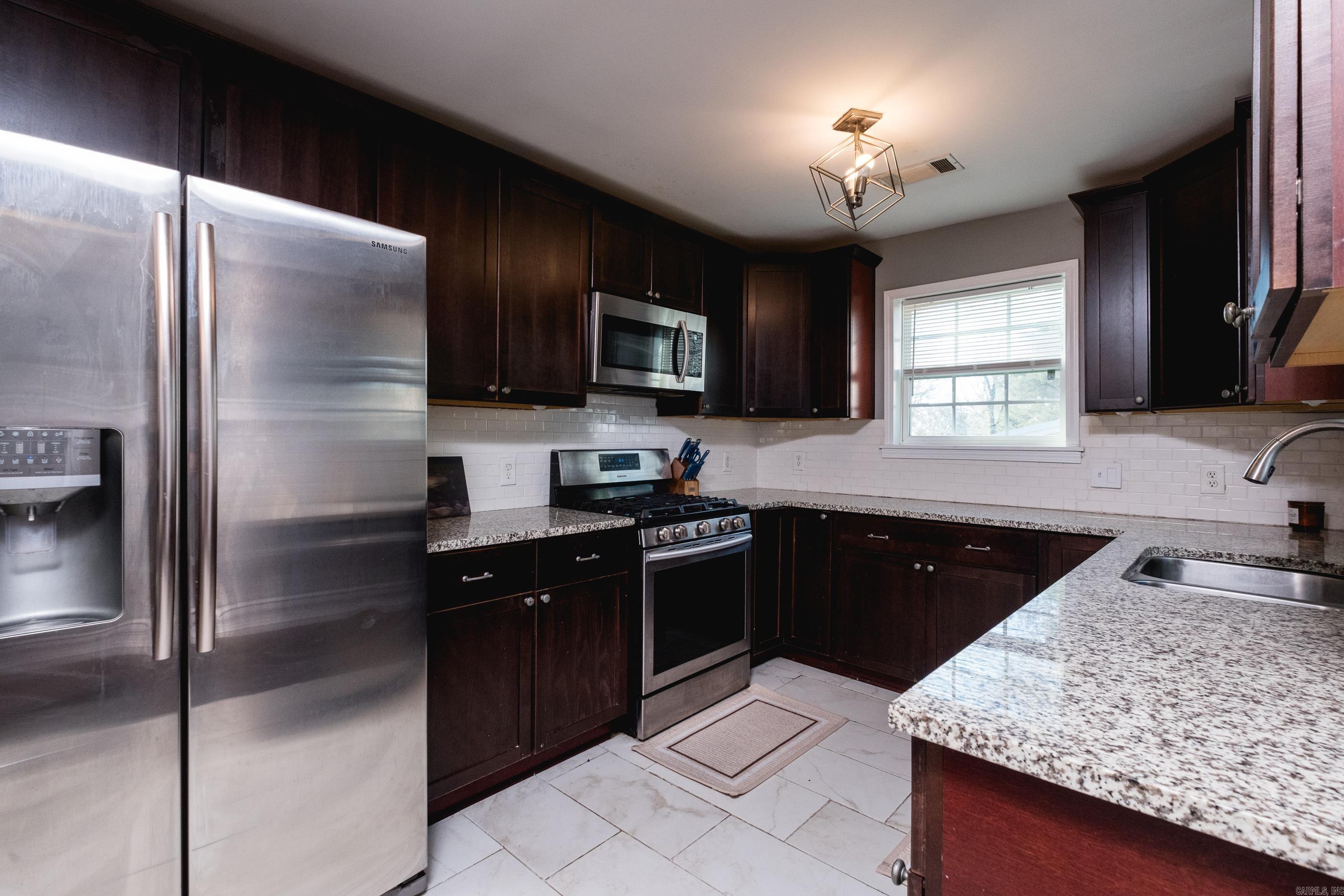 5518 N Locust  North Little Rock, AR