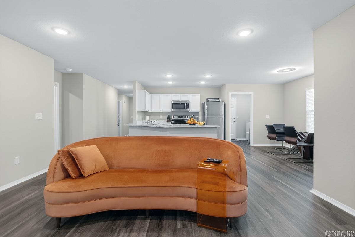 1961 Auburn Hills  Benton, AR