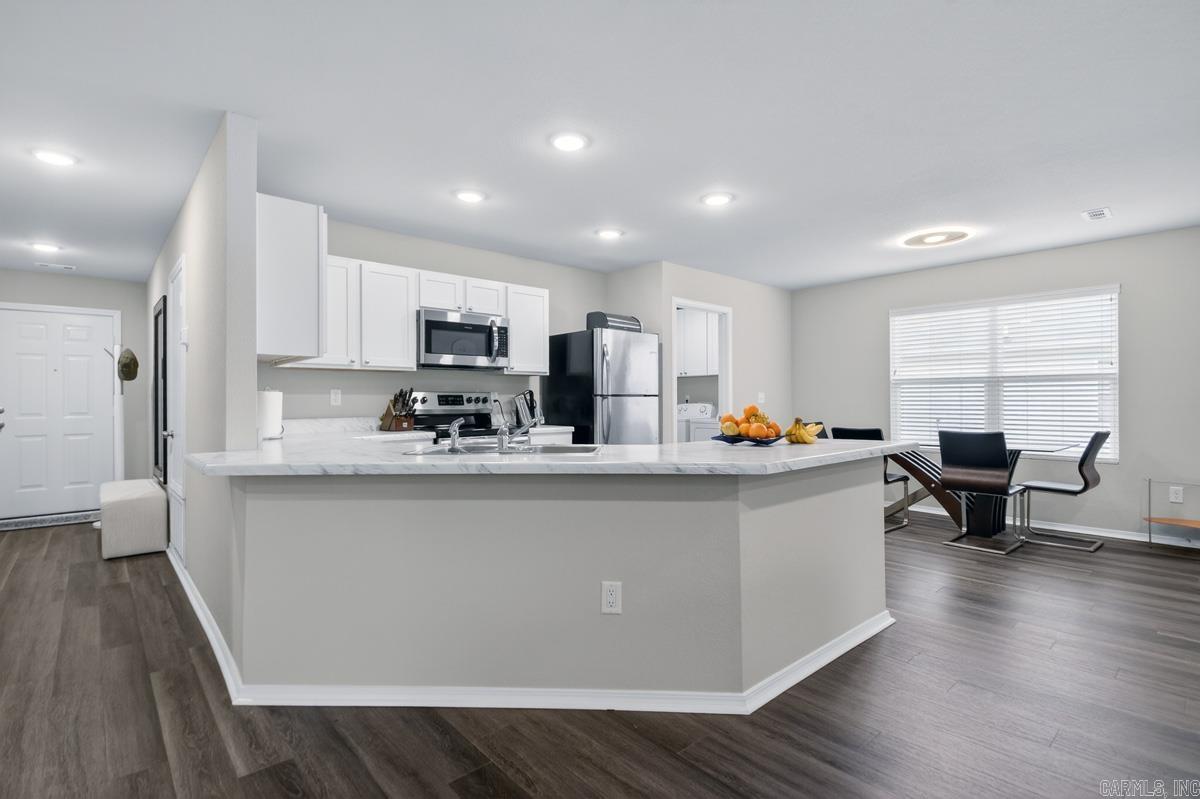 1961 Auburn Hills  Benton, AR