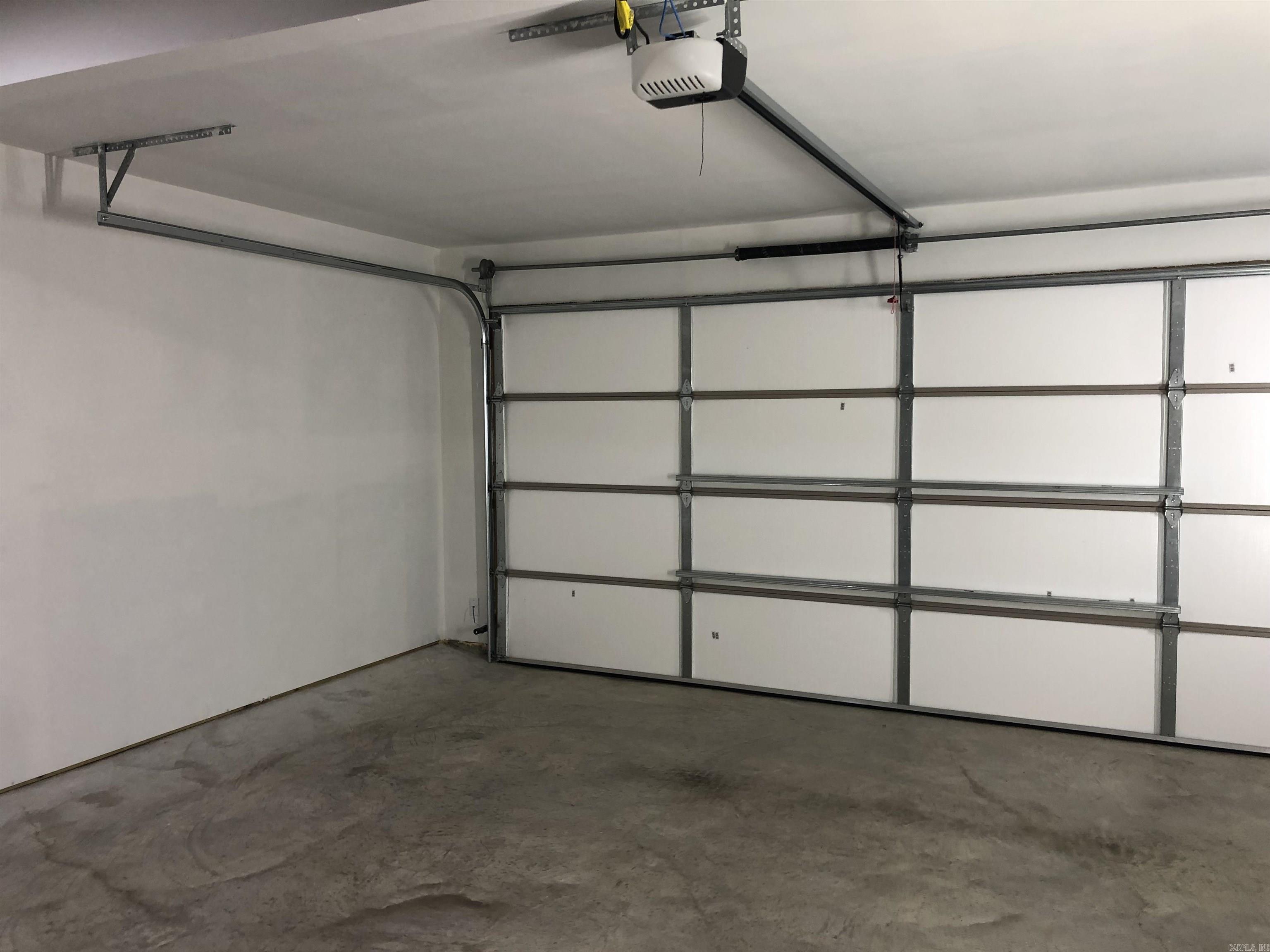 1961 Auburn Hills  Benton, AR