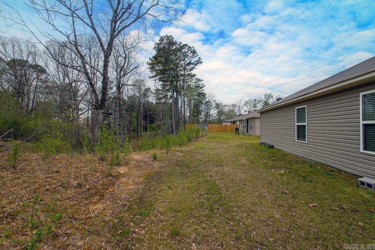 1961 Auburn Hills  Benton, AR