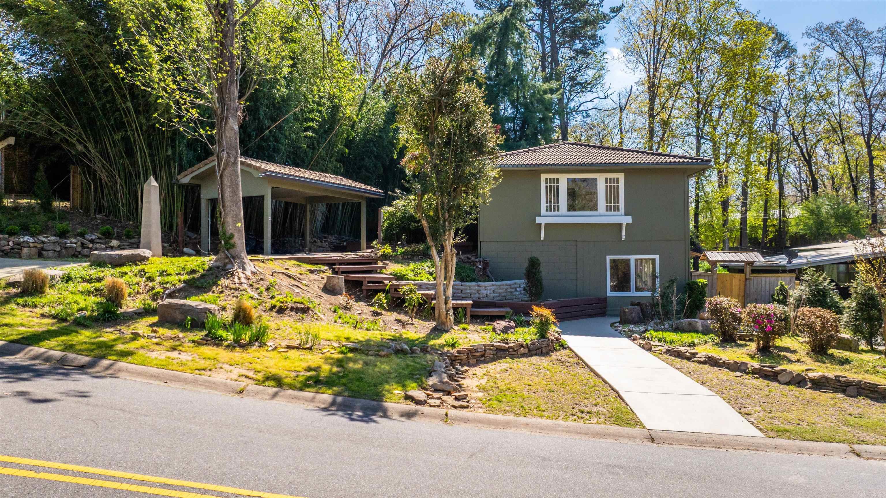 2215 Biscayne  Little Rock, AR