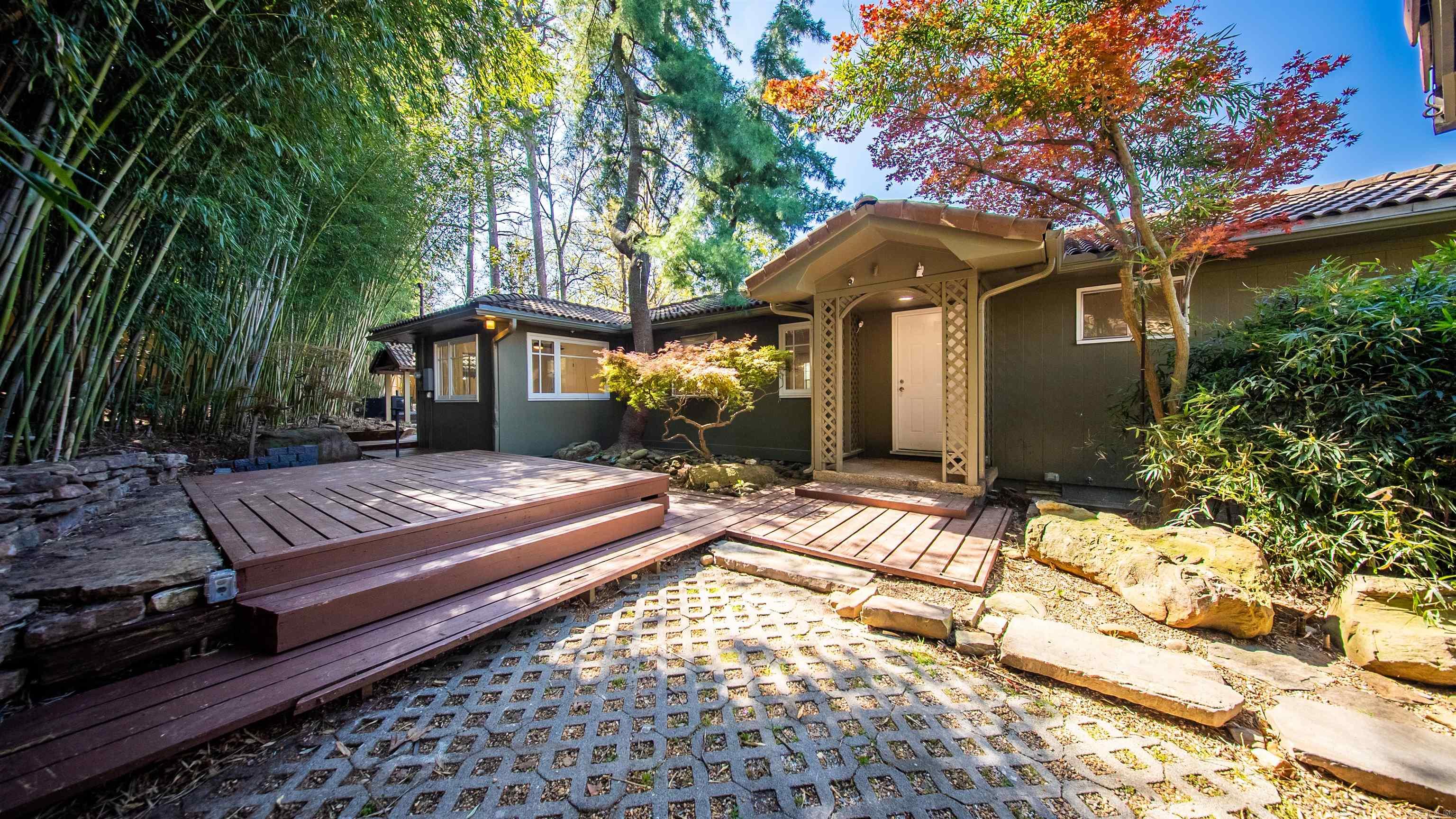 2215 Biscayne  Little Rock, AR