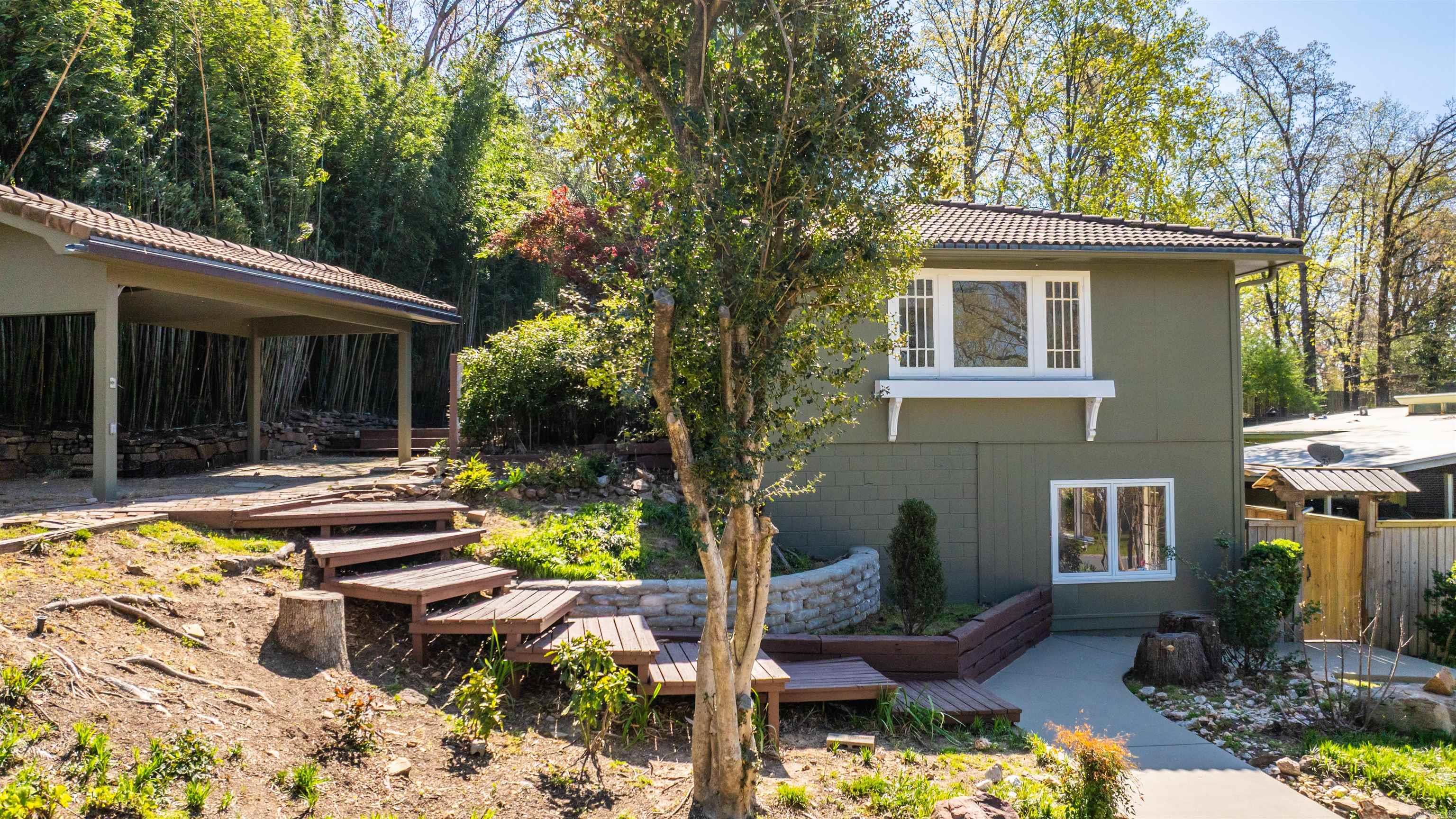 2215 Biscayne  Little Rock, AR