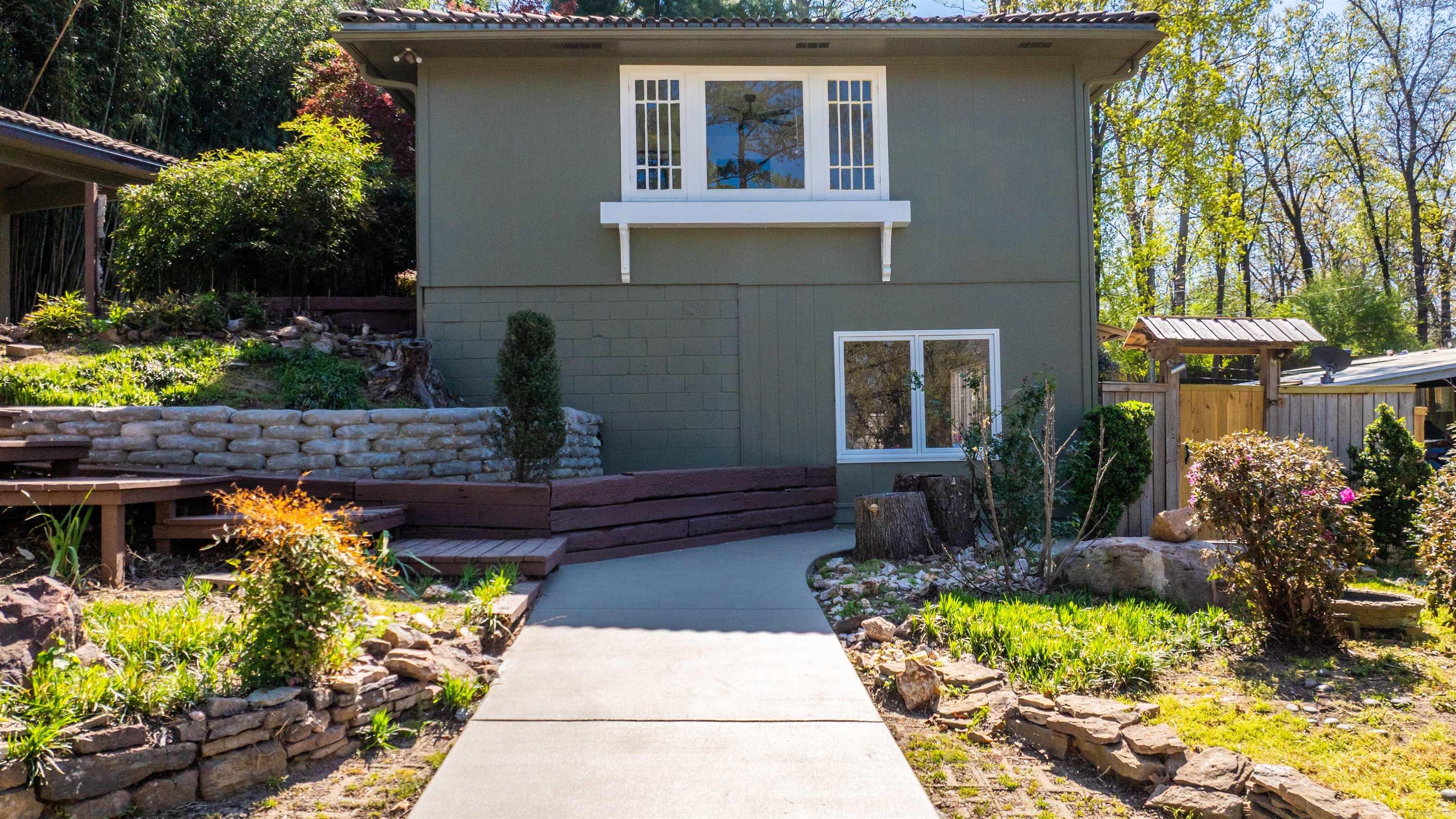 2215 Biscayne  Little Rock, AR