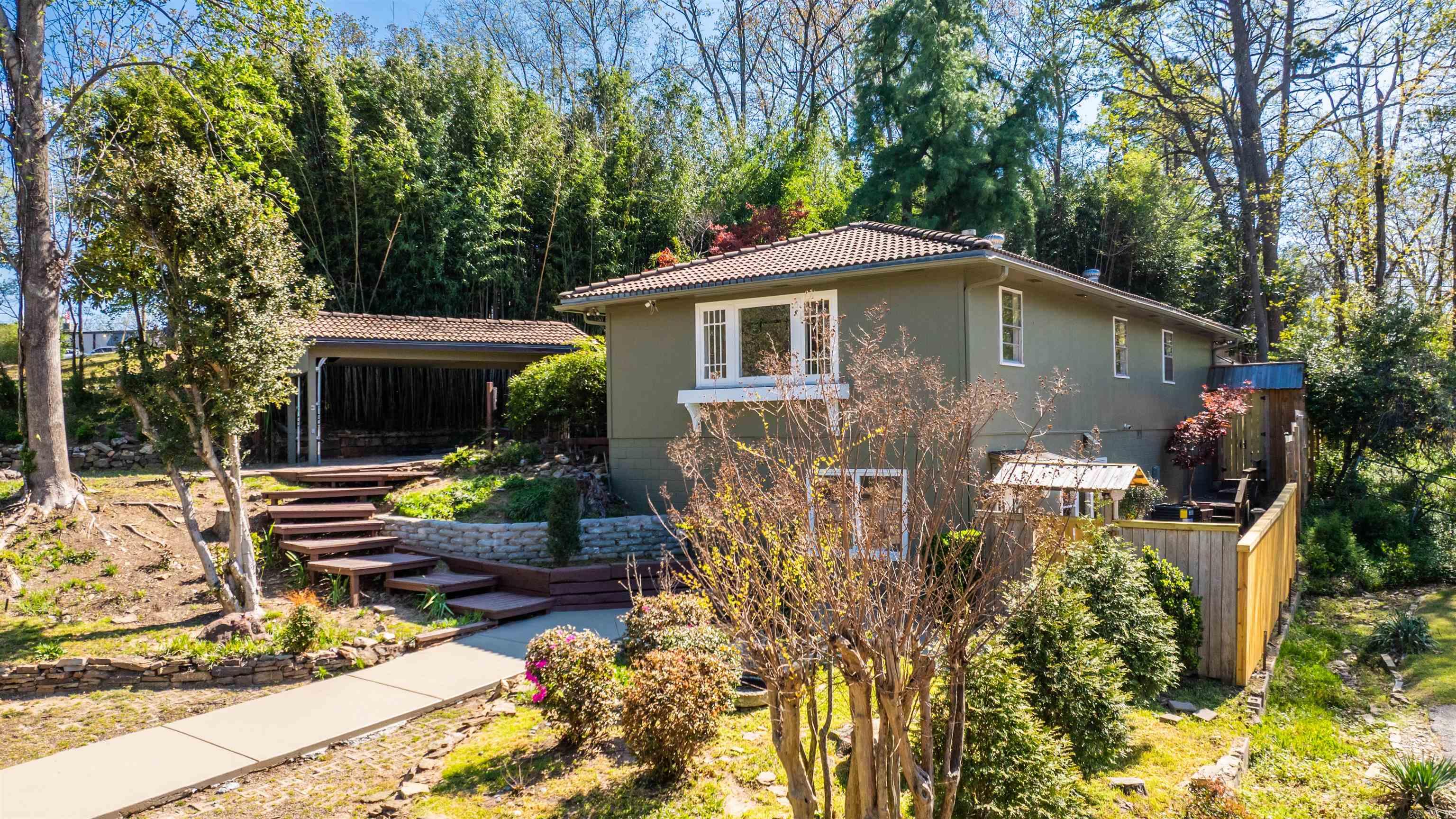 2215 Biscayne  Little Rock, AR