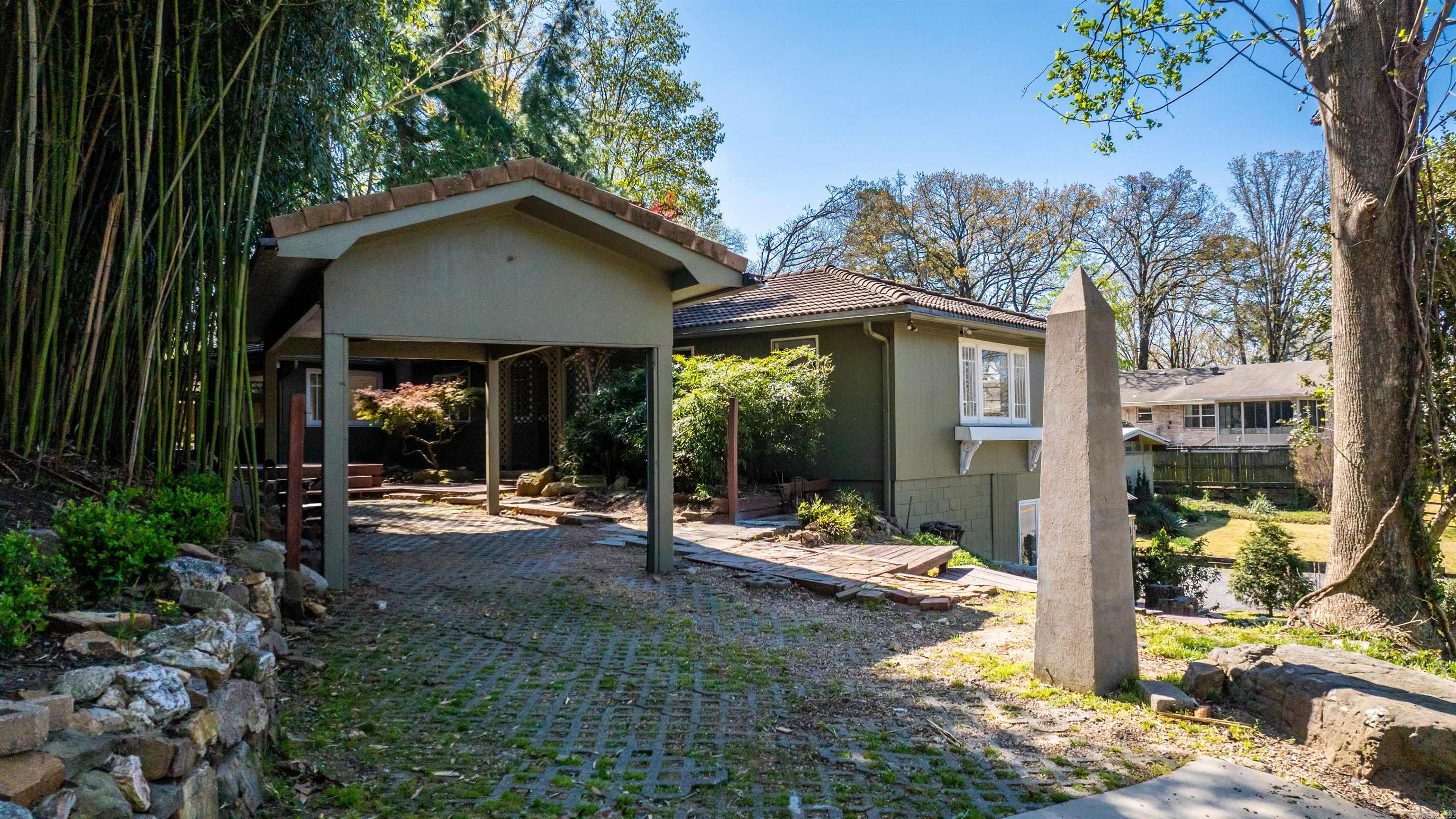 2215 Biscayne  Little Rock, AR