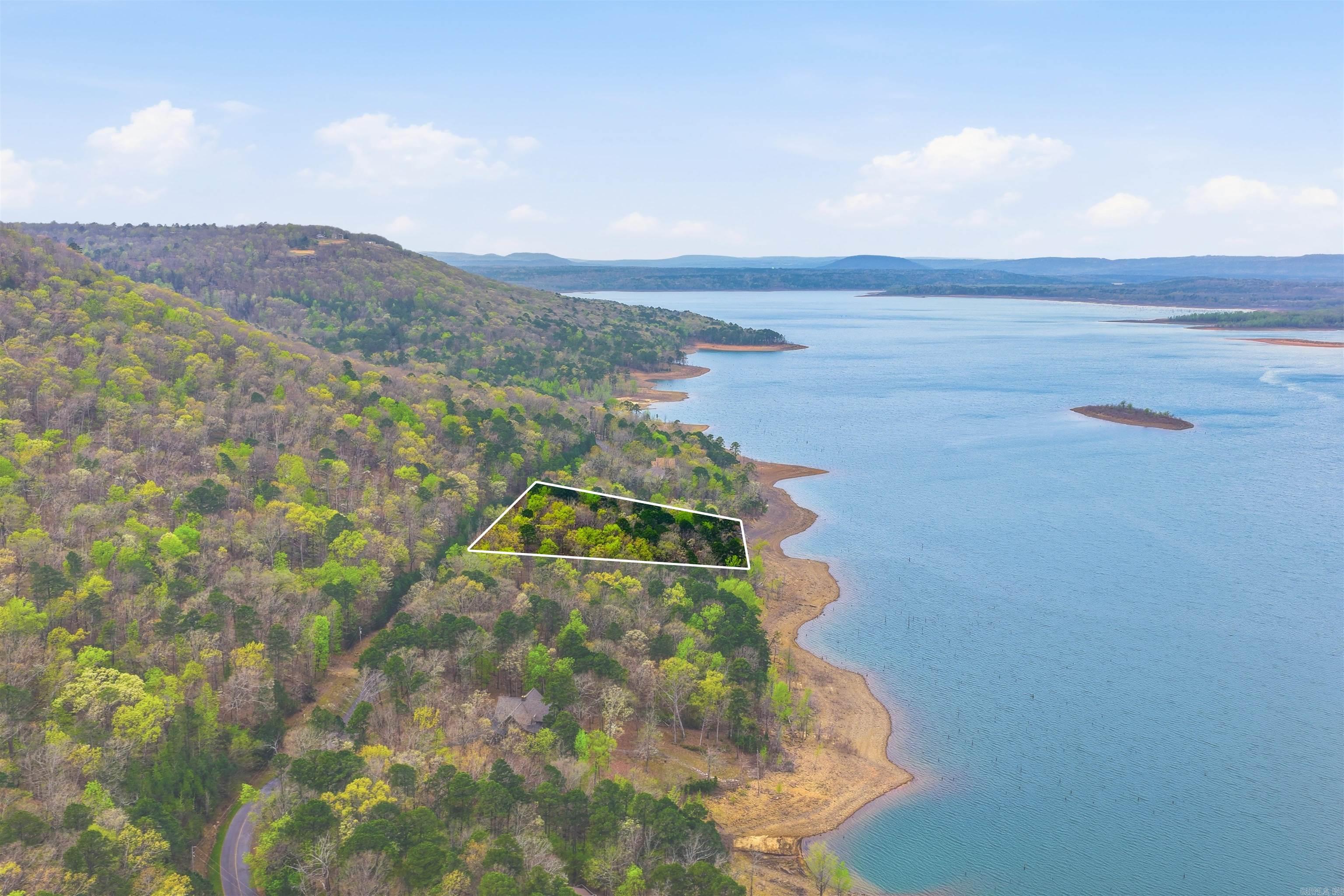 120 Lakefront  Quitman, AR