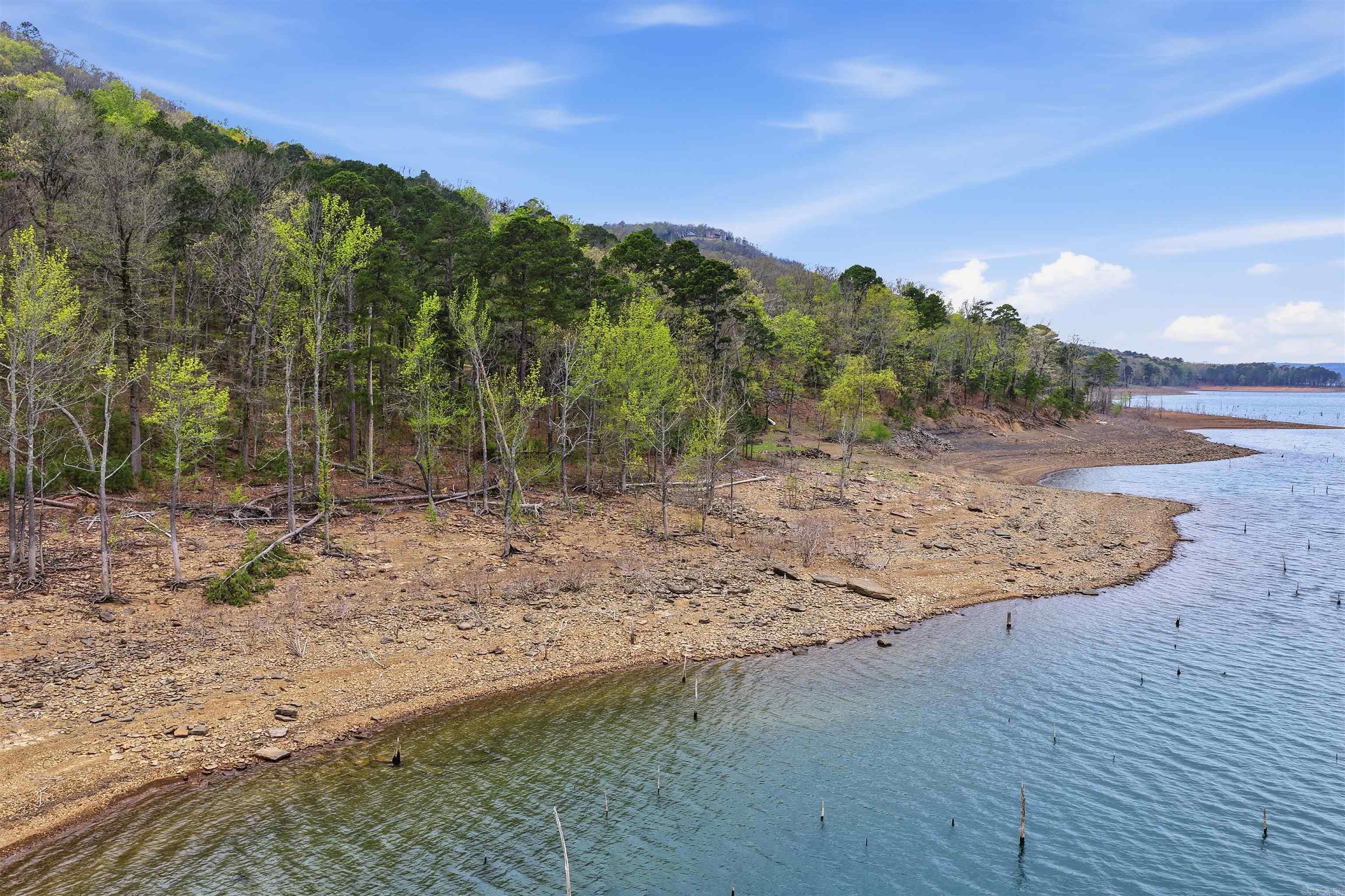 120 Lakefront  Quitman, AR