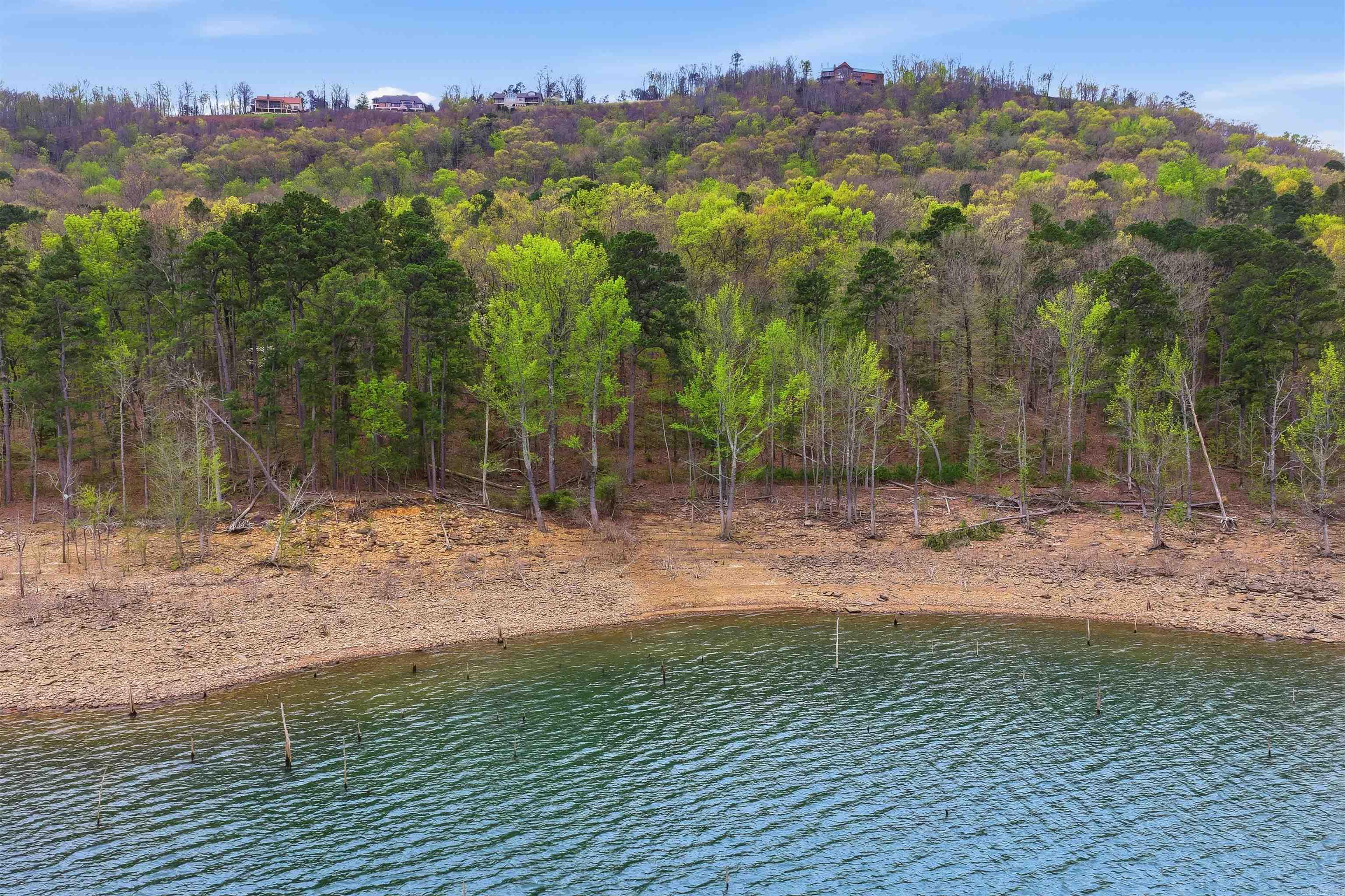 120 Lakefront  Quitman, AR