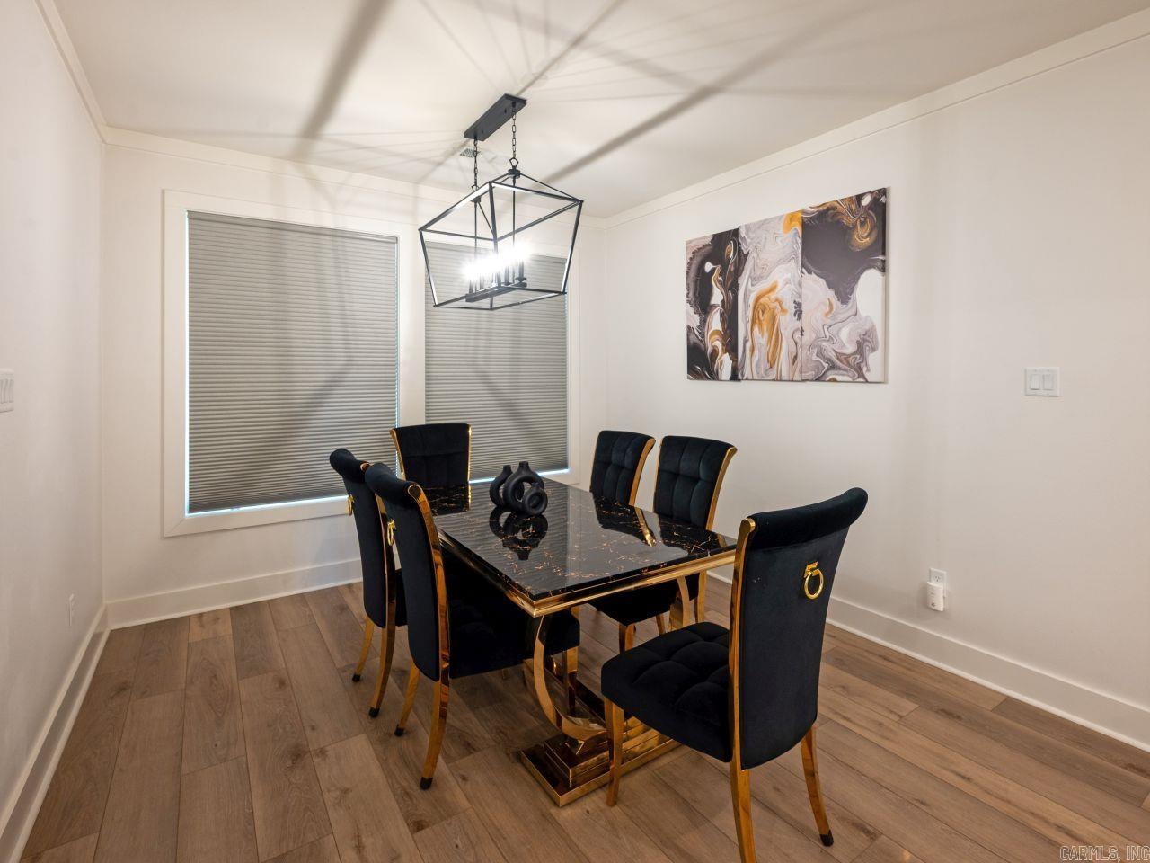 7921 S Shoreline  Benton, AR