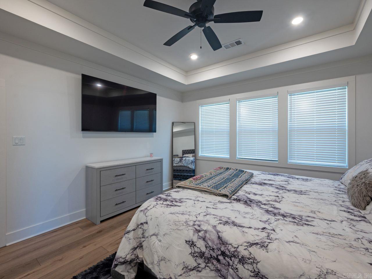 7921 S Shoreline  Benton, AR