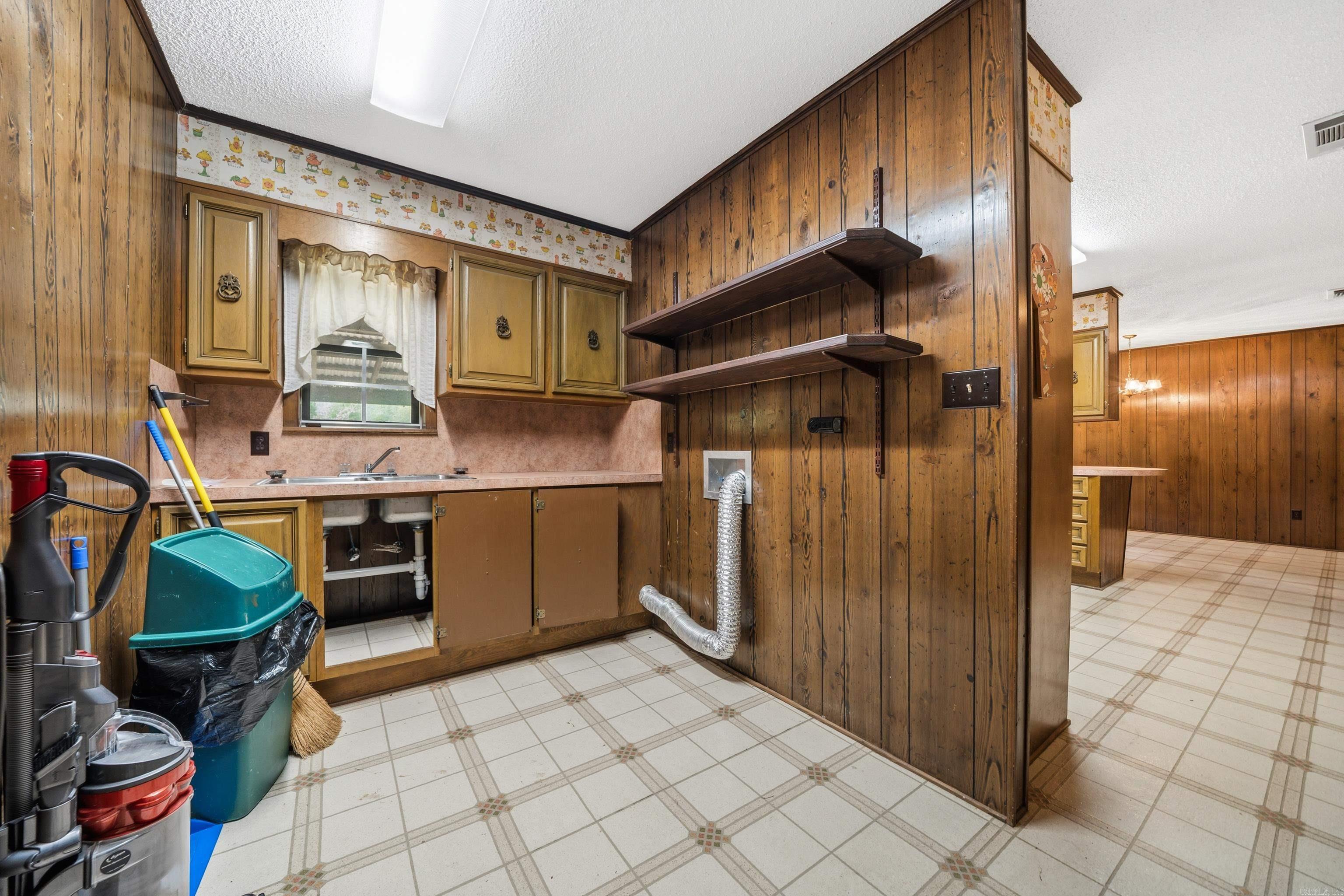 3248 Hwy-29N  Hope, AR