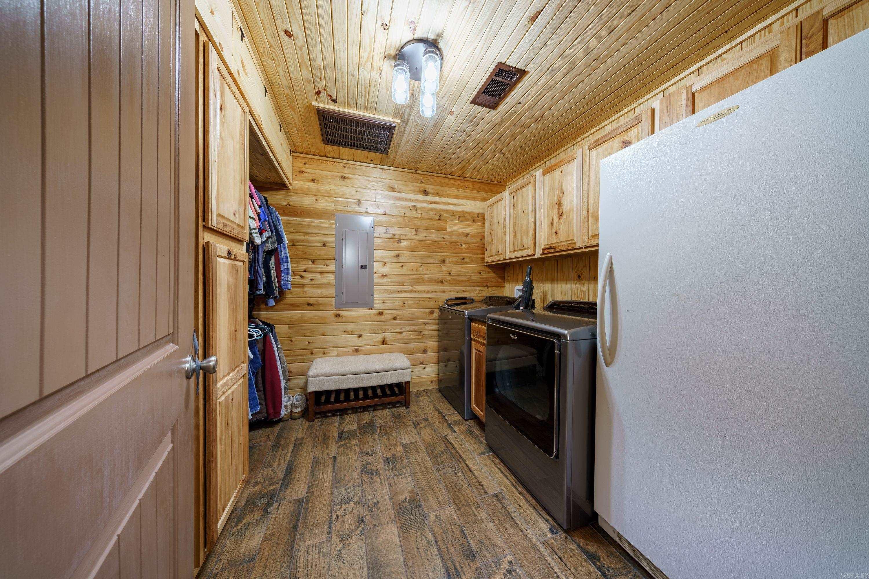 7473 Meadow Creek Rd  Fox, AR