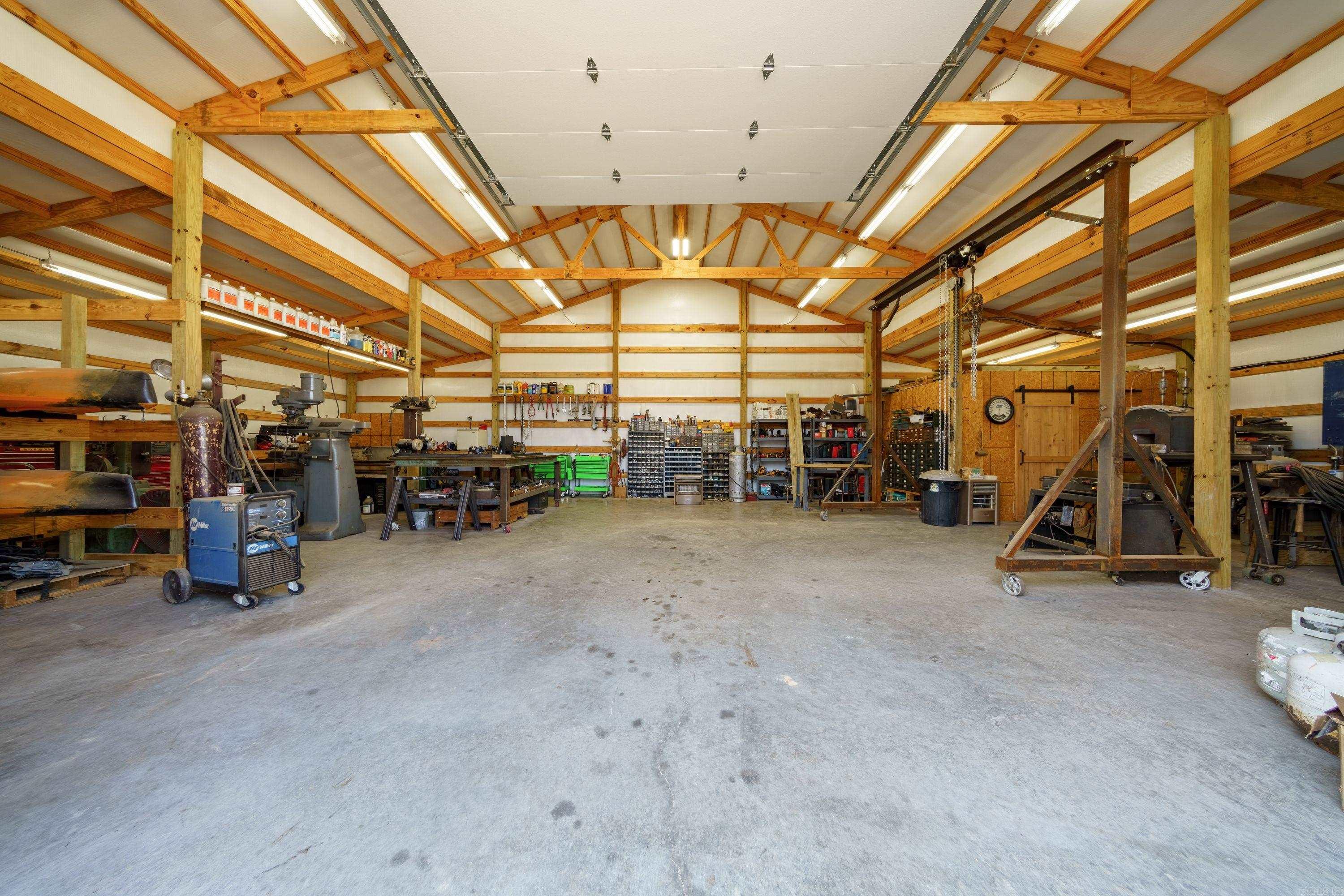 7473 Meadow Creek Rd  Fox, AR