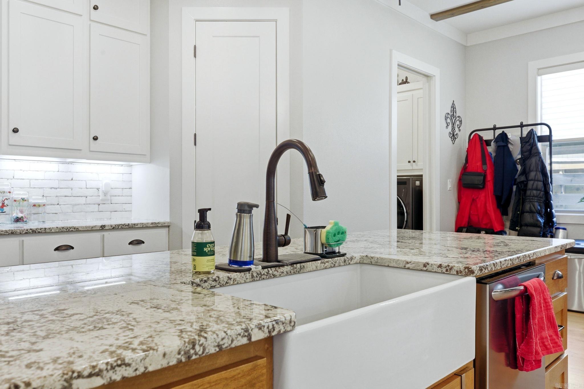 7 Tupelo  Little Rock, AR