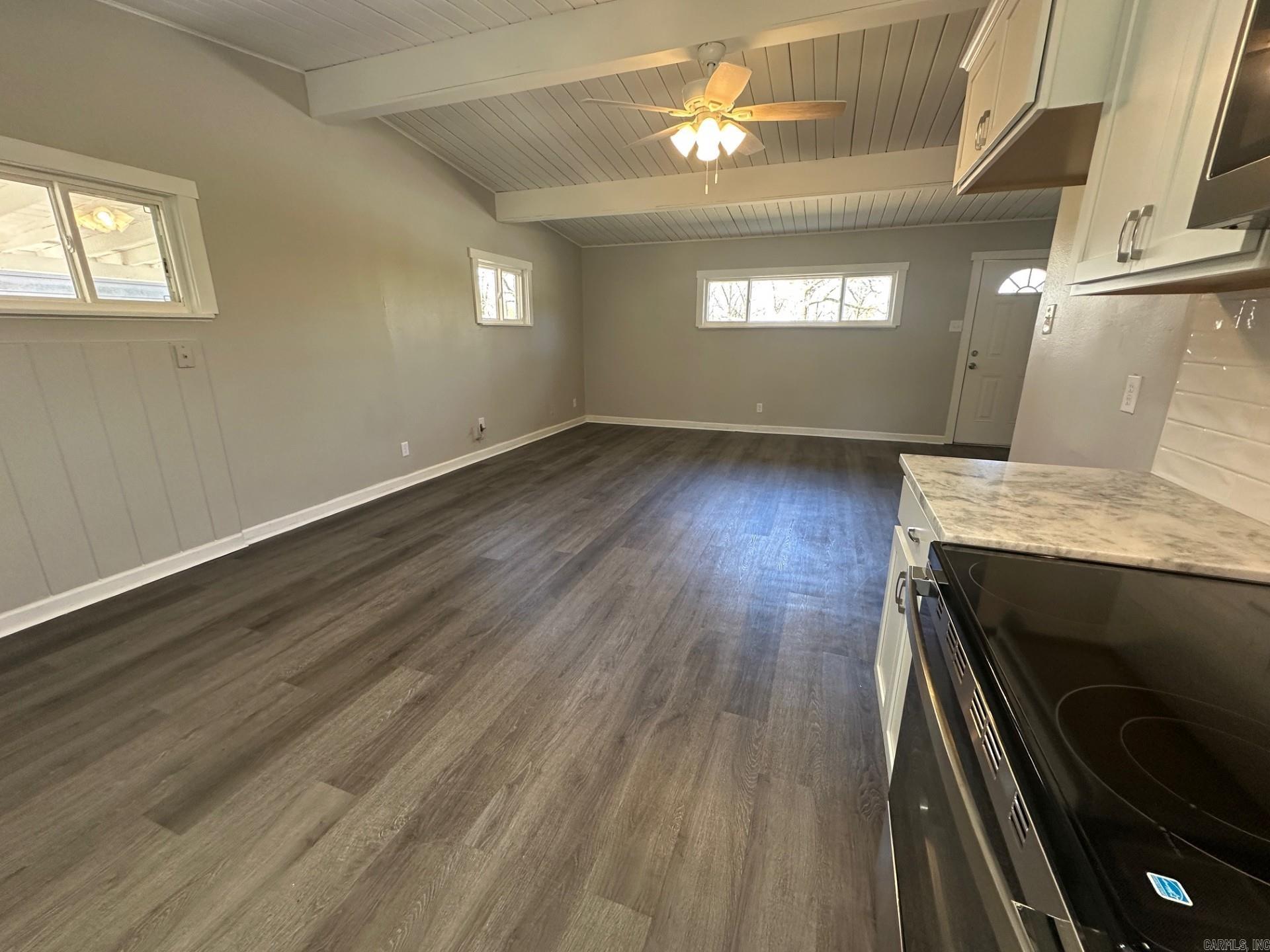 1623 N Mississippi  Little Rock, AR