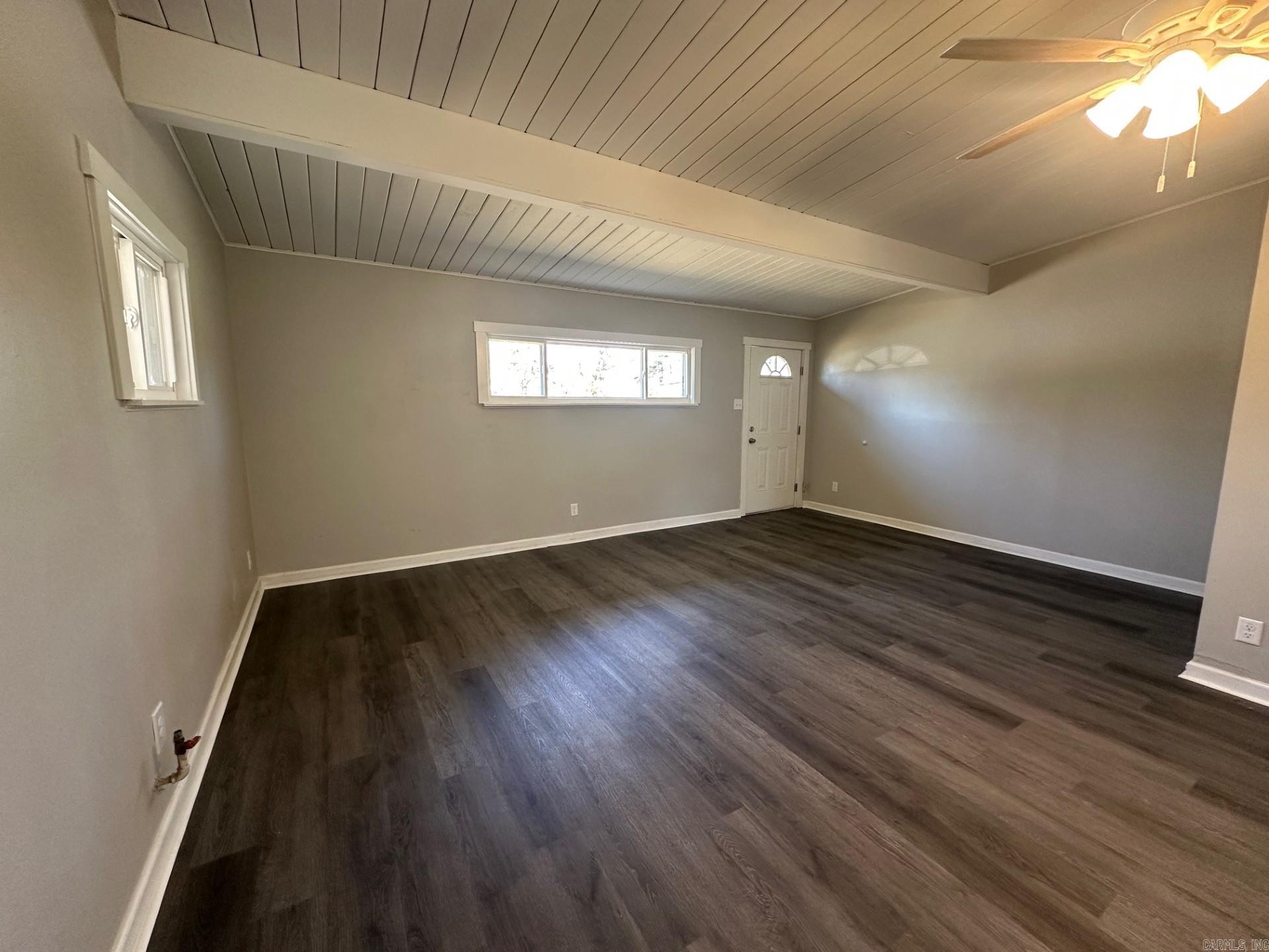 1623 N Mississippi  Little Rock, AR