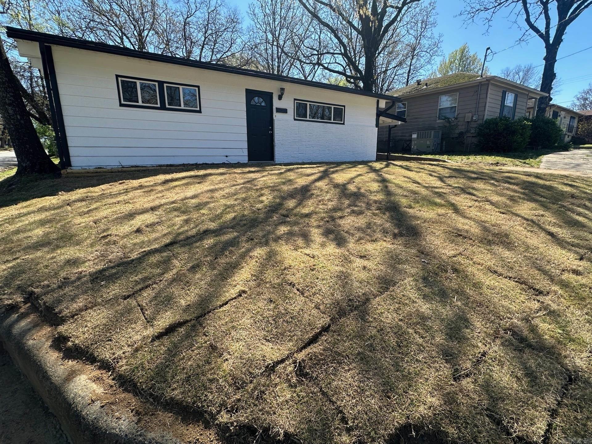 1623 N Mississippi  Little Rock, AR