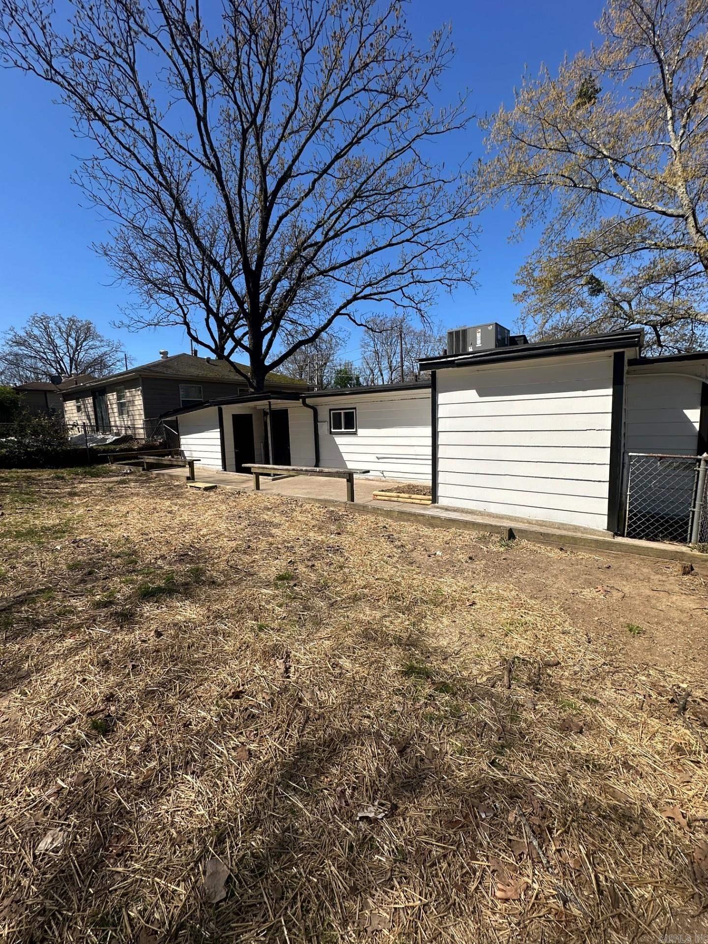 1623 N Mississippi  Little Rock, AR