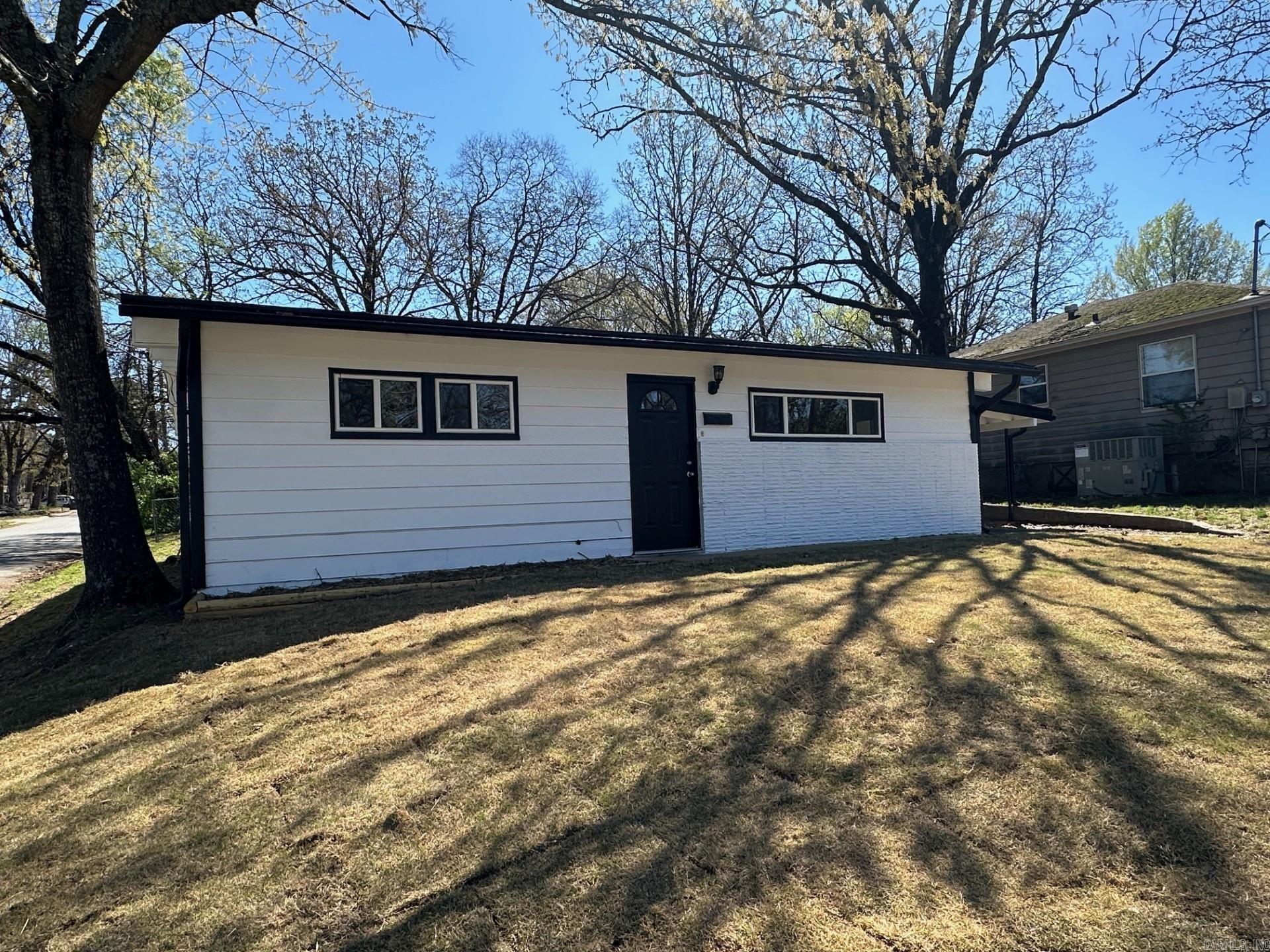 1623 N Mississippi  Little Rock, AR