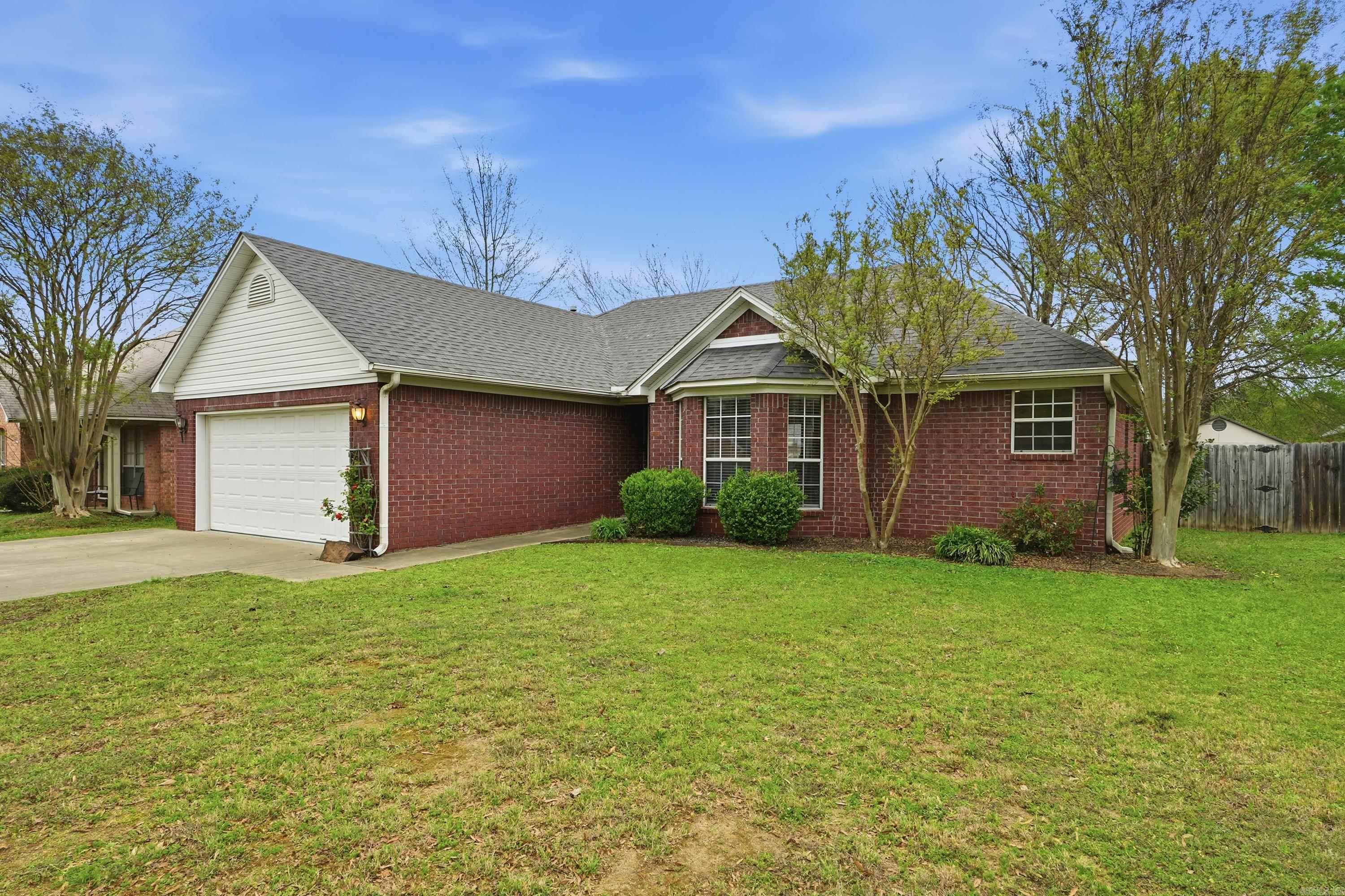 4430 Oregon  Conway, AR