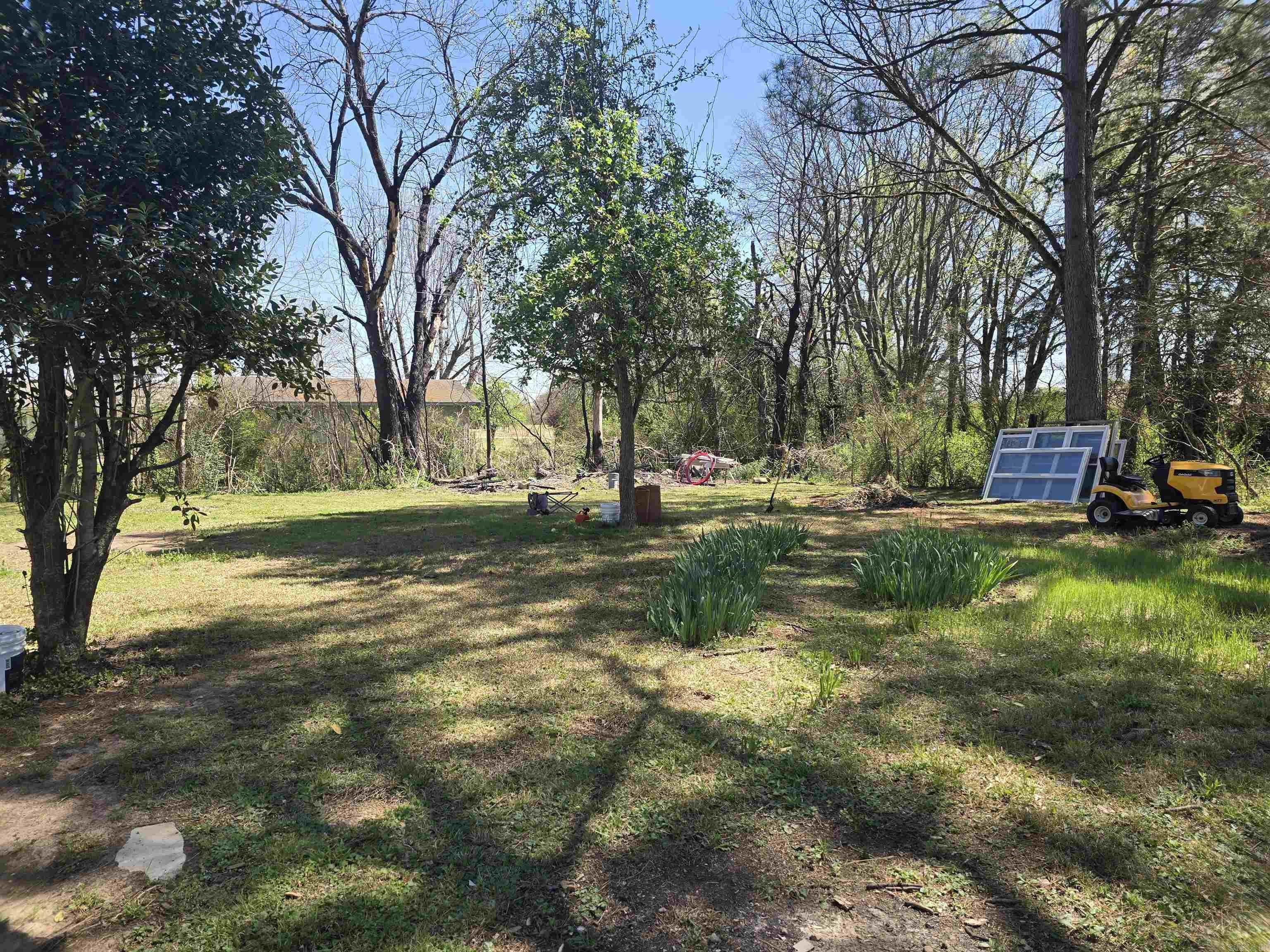 1800 White  Batesville, AR