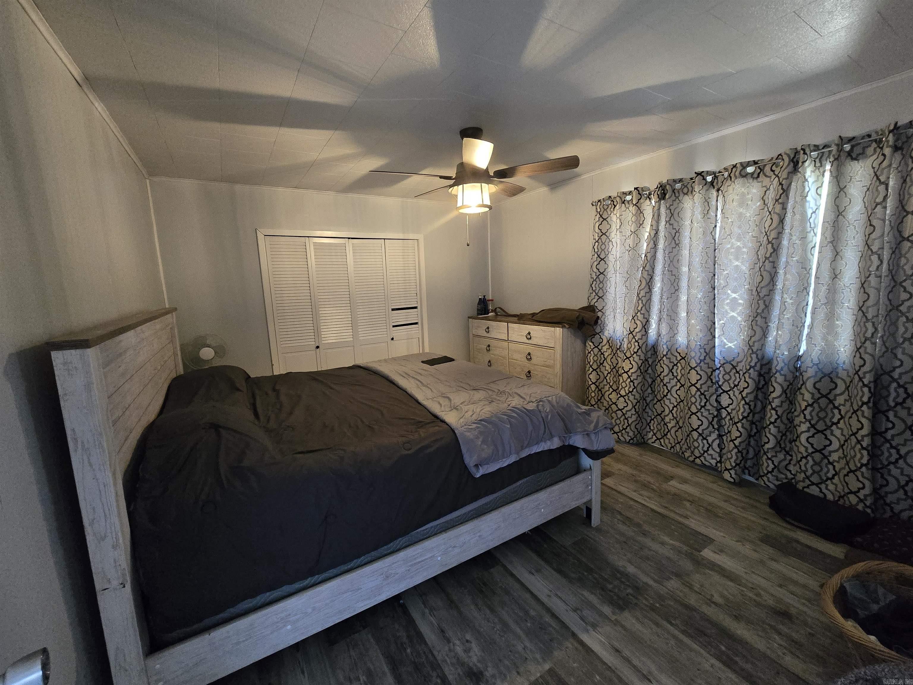 1800 White  Batesville, AR